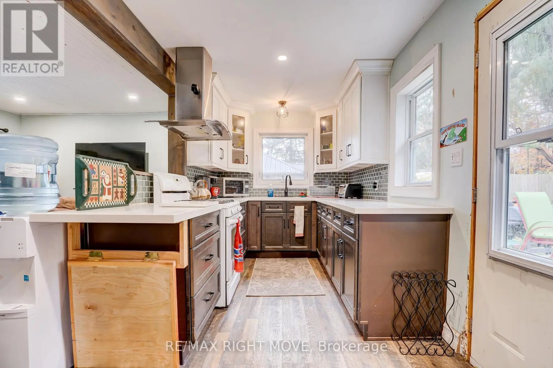 439 SUNDIAL DRIVE - Image 4