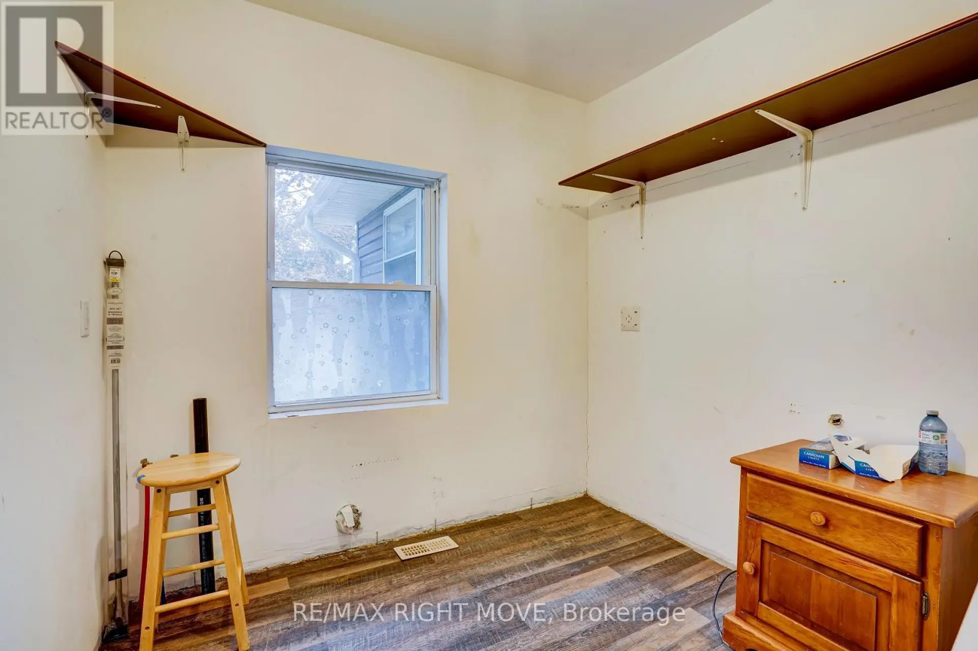 439 SUNDIAL DRIVE - Image 9