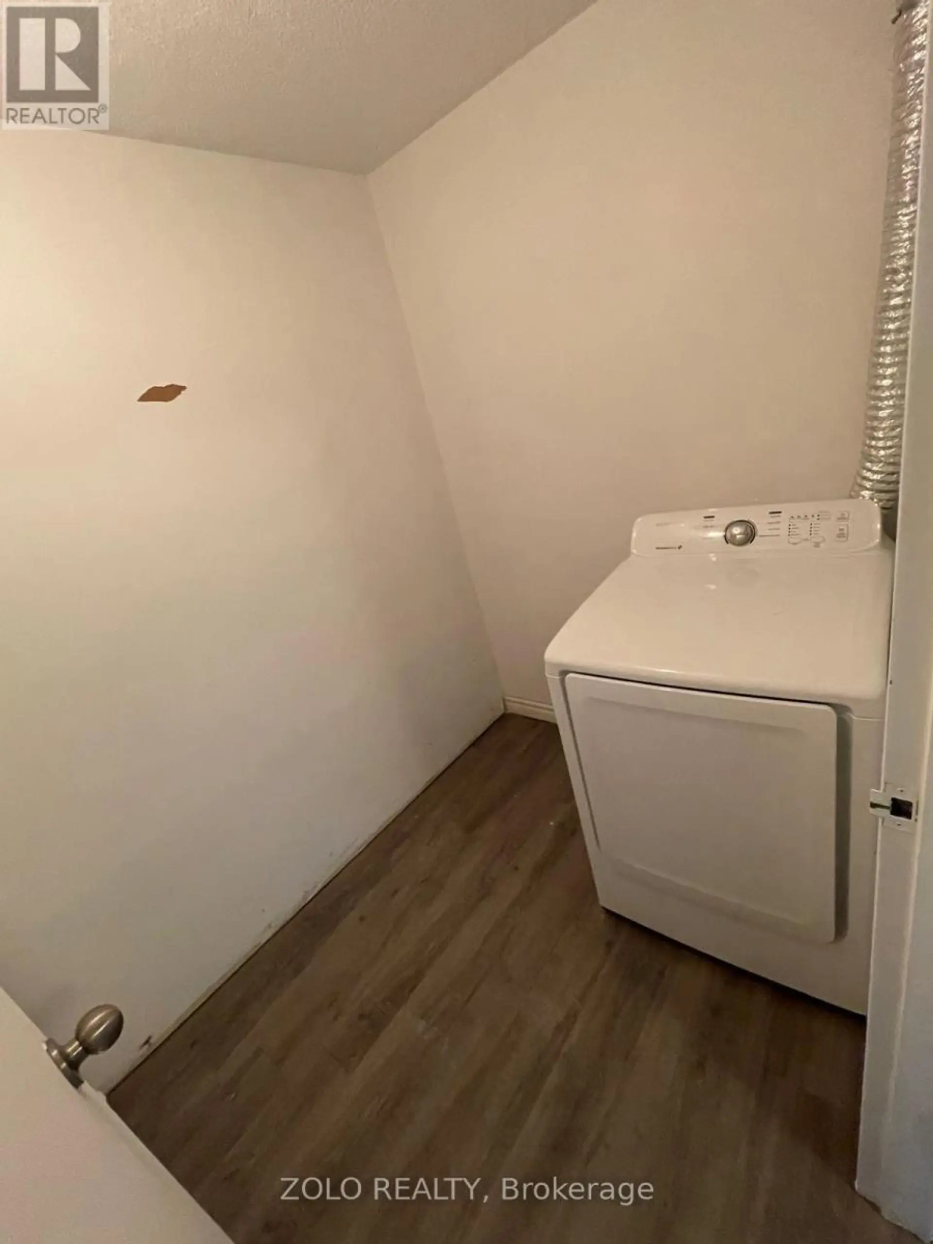 #74 130 LING ROAD - Image 6