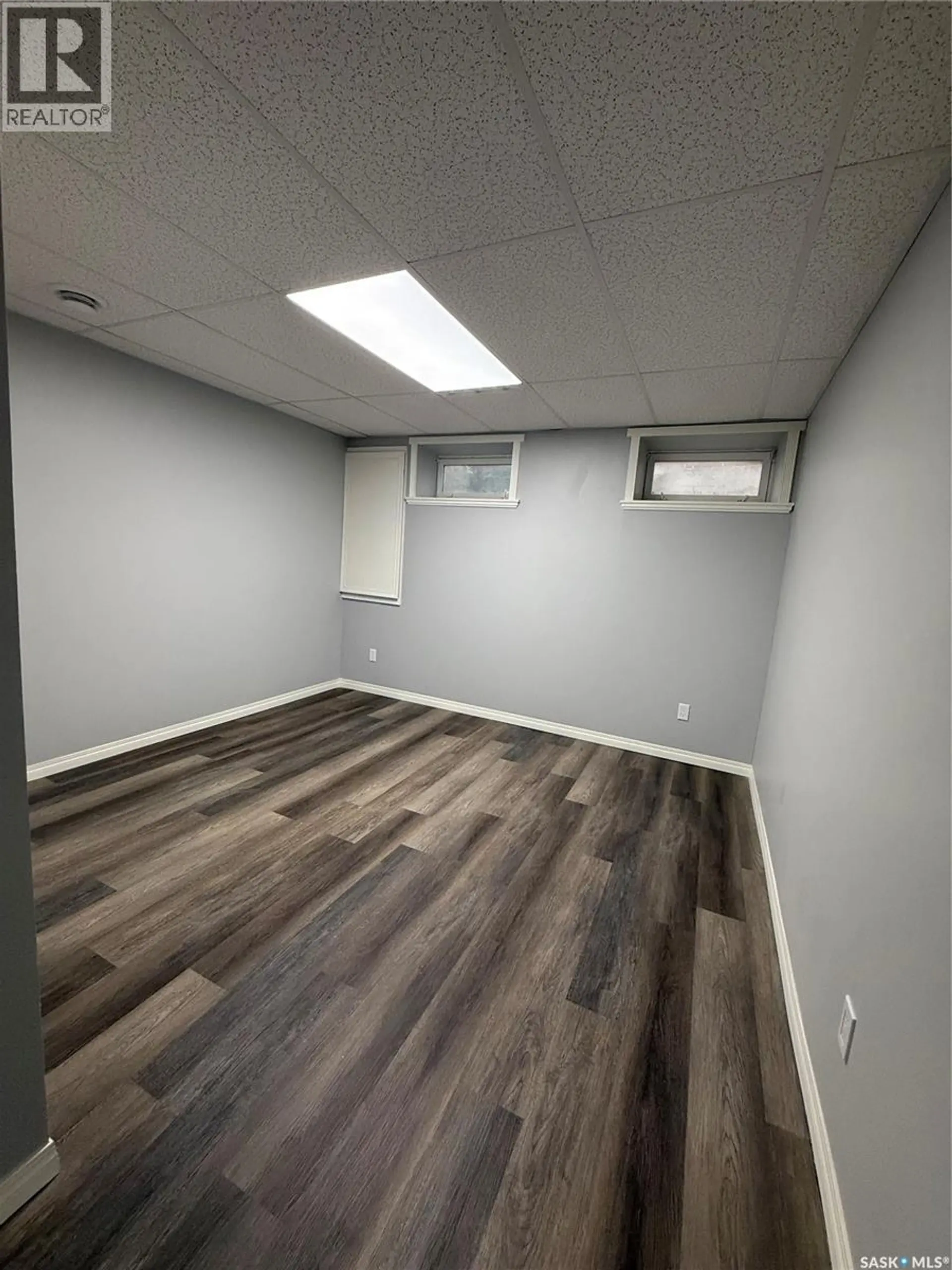 801 Lorne STREET W - Image 18