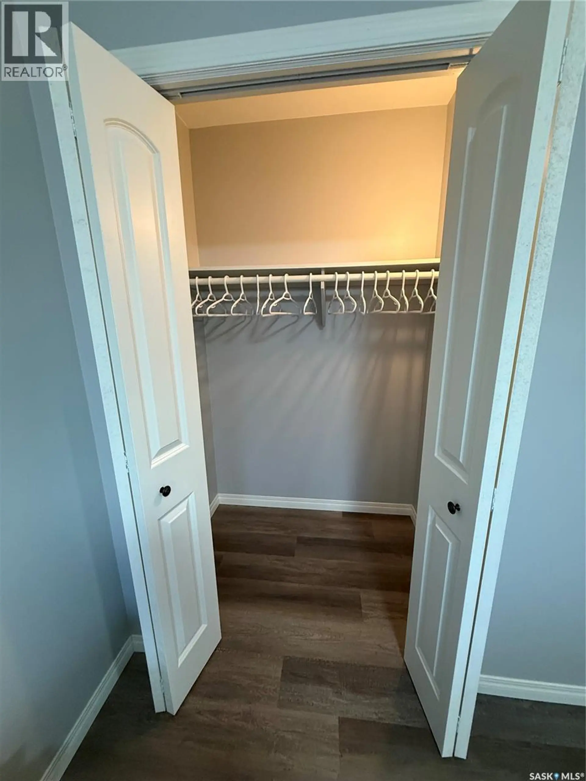 801 Lorne STREET W - Image 6