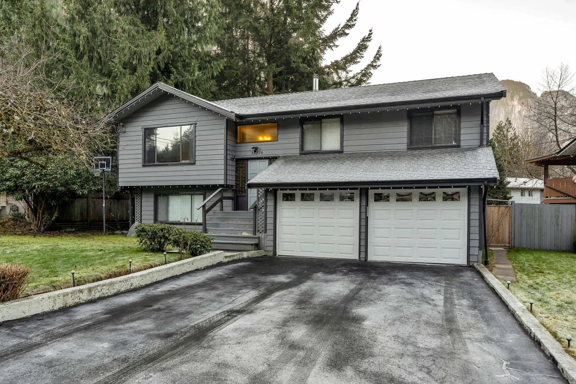 Property at 38276 Myrtlewood Crescent, Squamish, BC