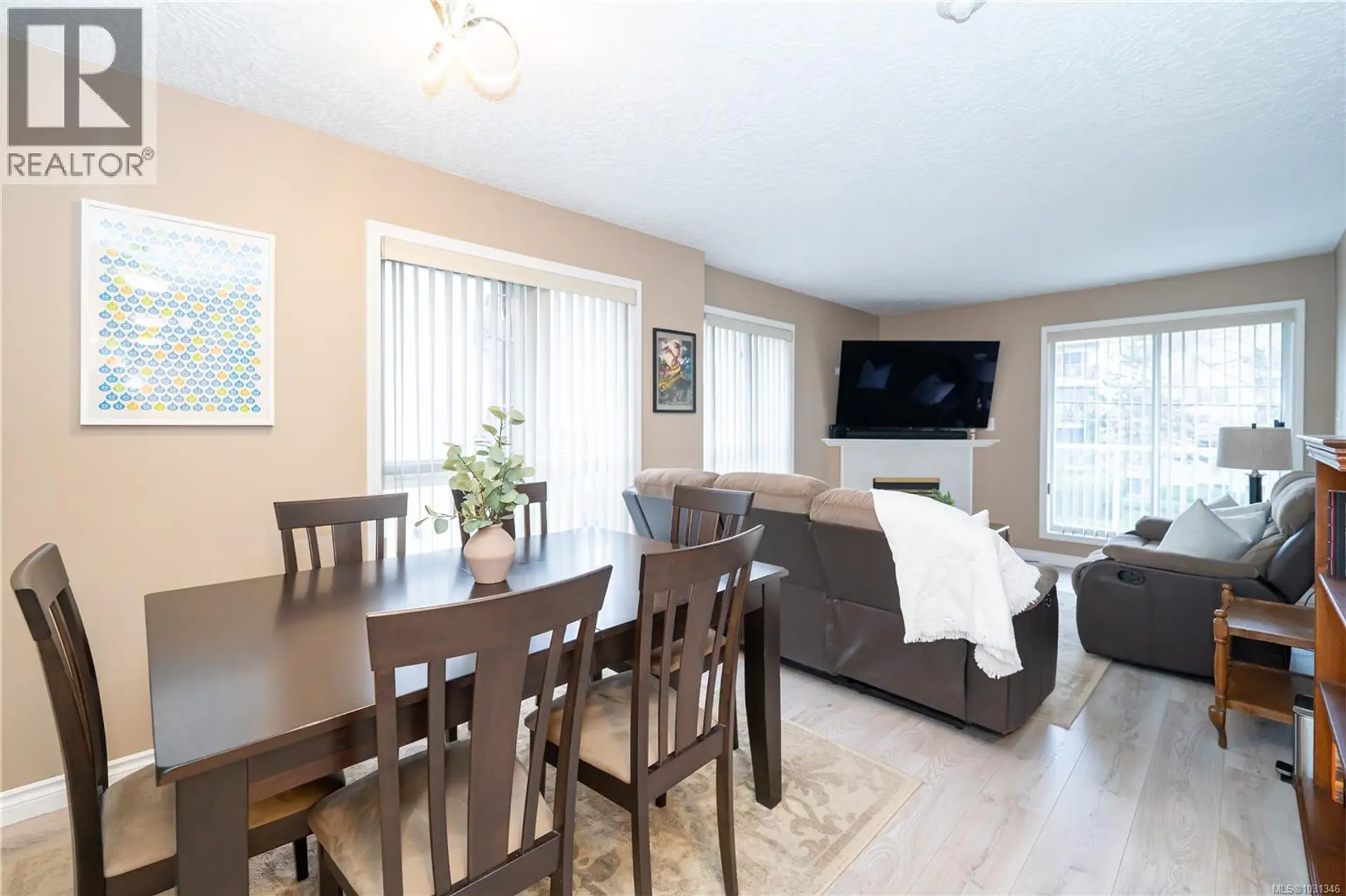 Property at #301 331 Burnside Rd E, Victoria, BC