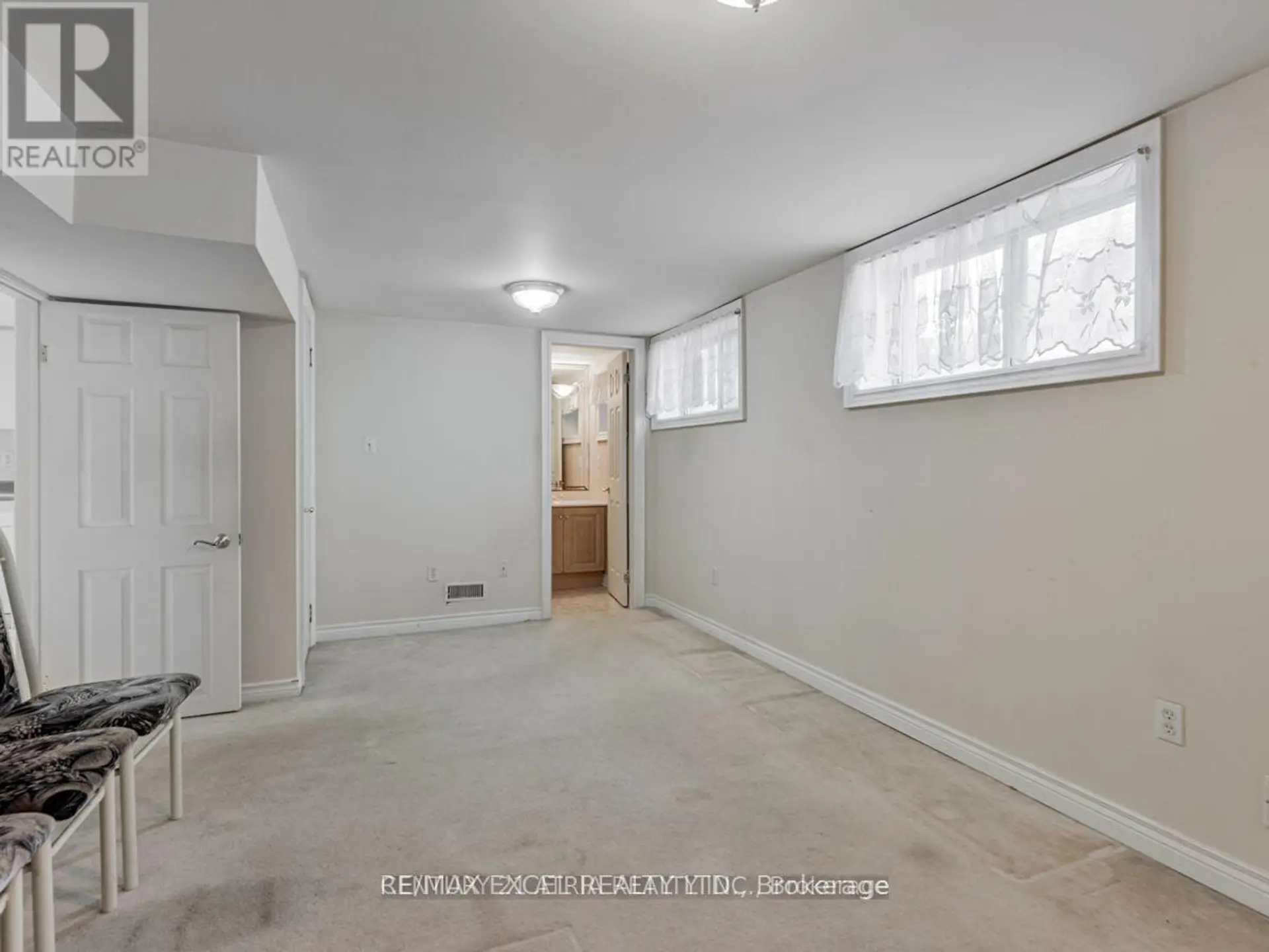 387 CROSBY AVENUE - Image 15