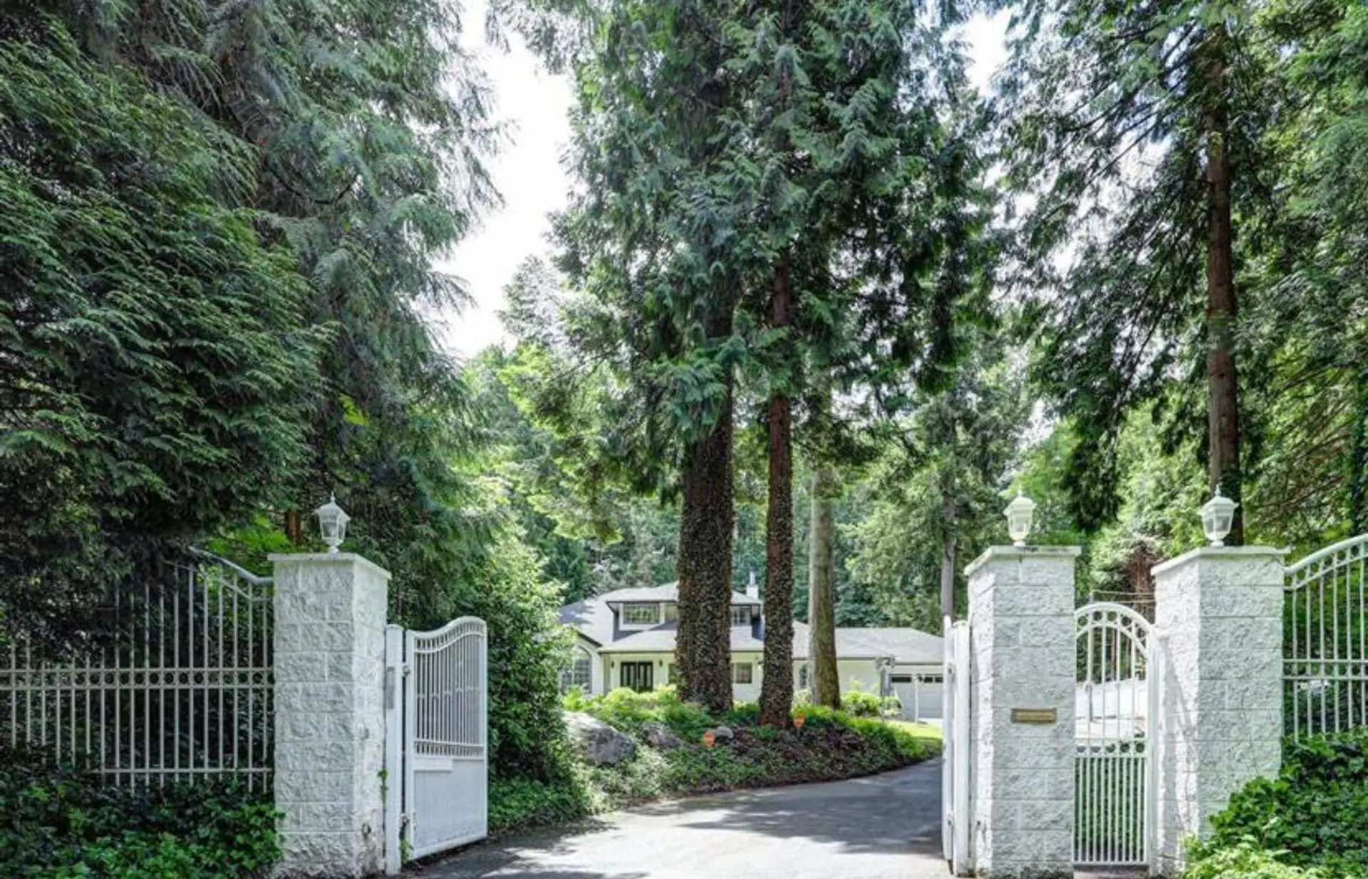 Property at 13774 Crescent Road, Surrey, BC
