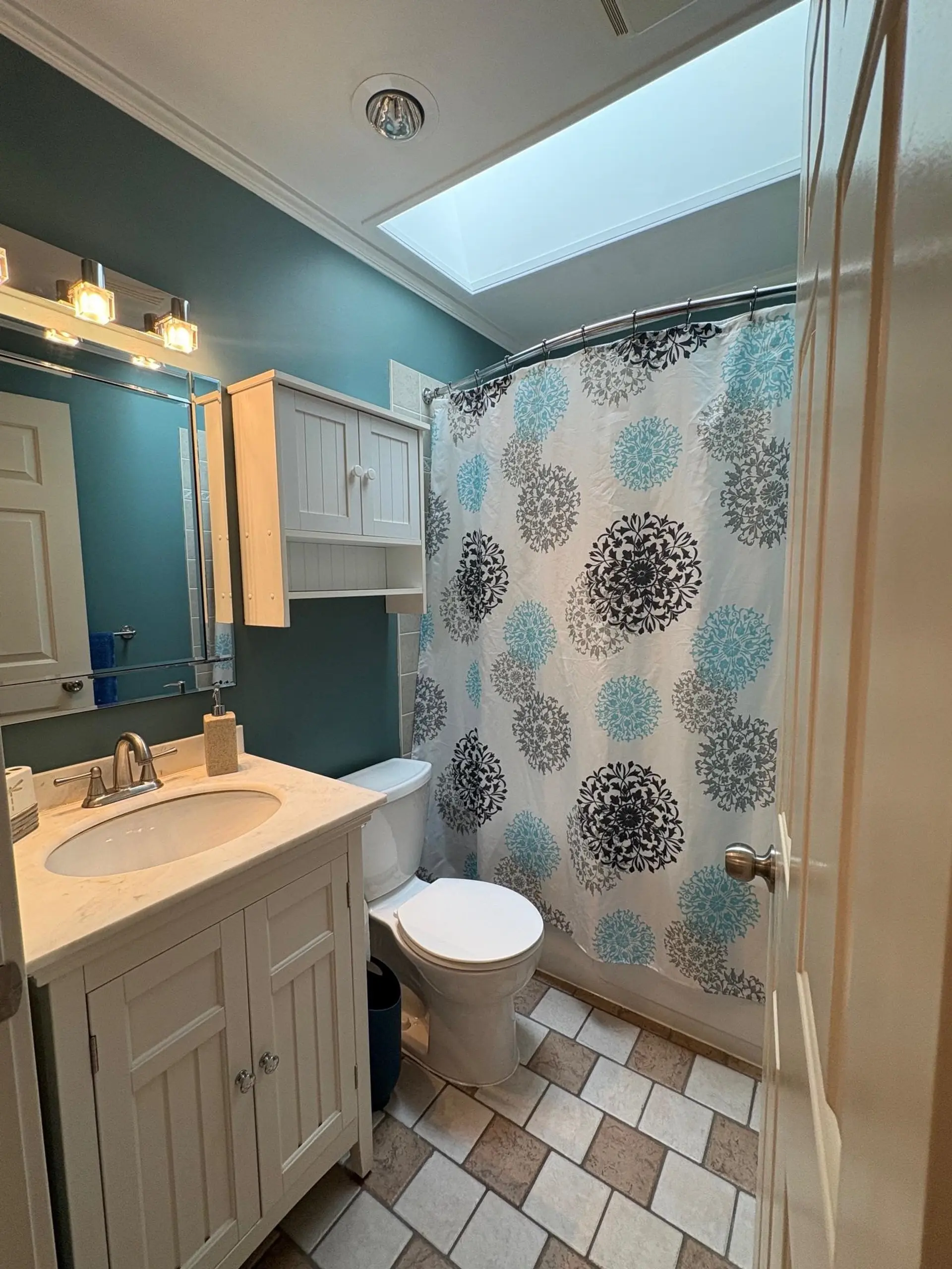 #25 11464 Fisher Street - Image 8