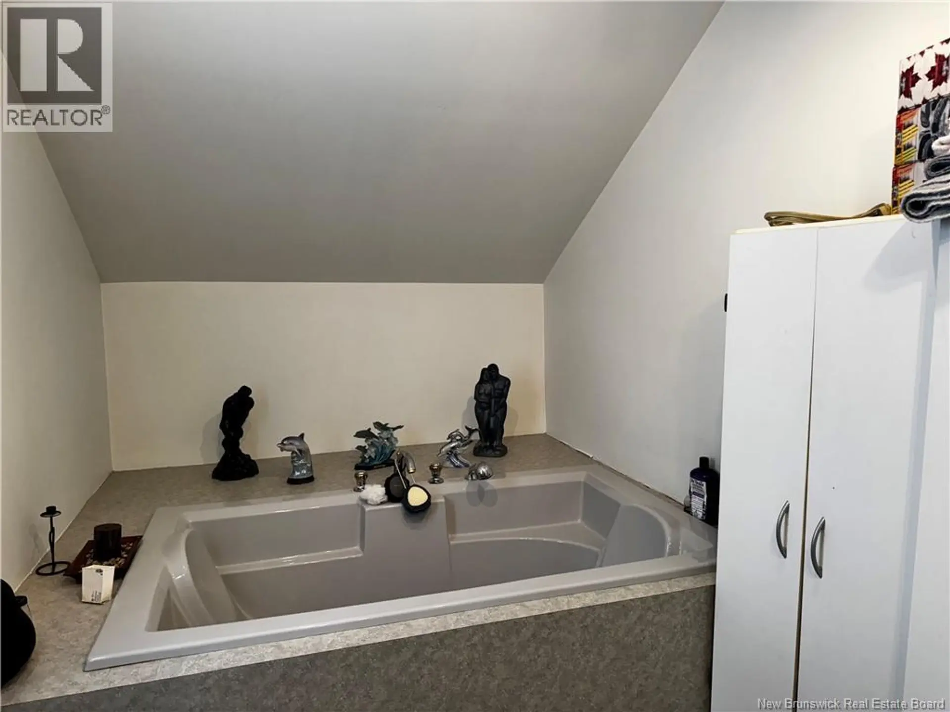 145 ISIDORE-BOUCHER BOULEVARD - Image 13