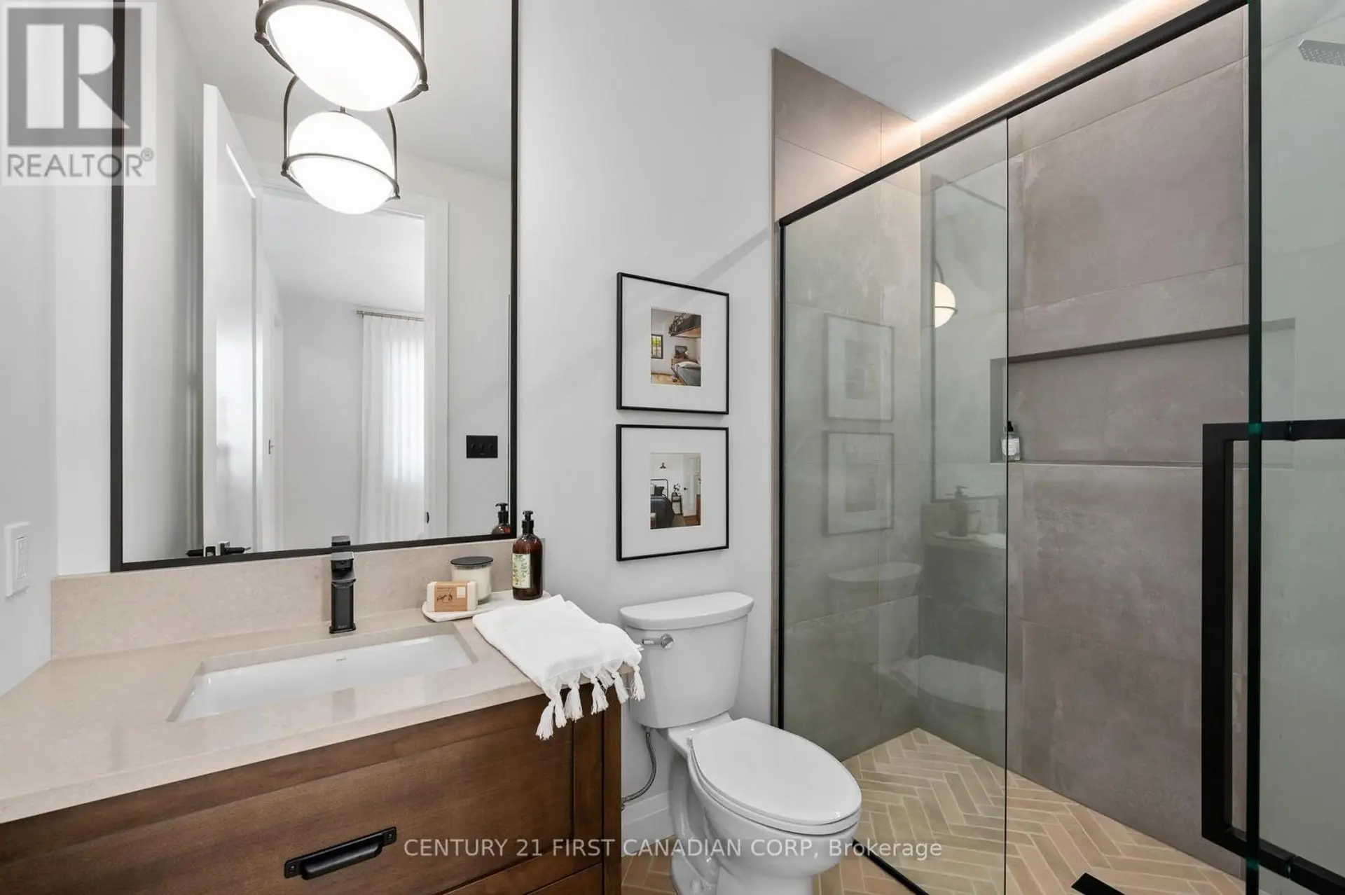 856 WHITE PINE STREET - Image 10