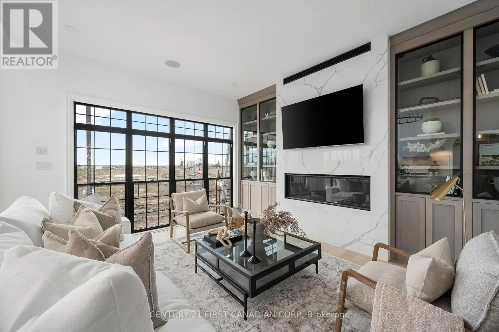 862 WHITE PINE STREET - Image 3