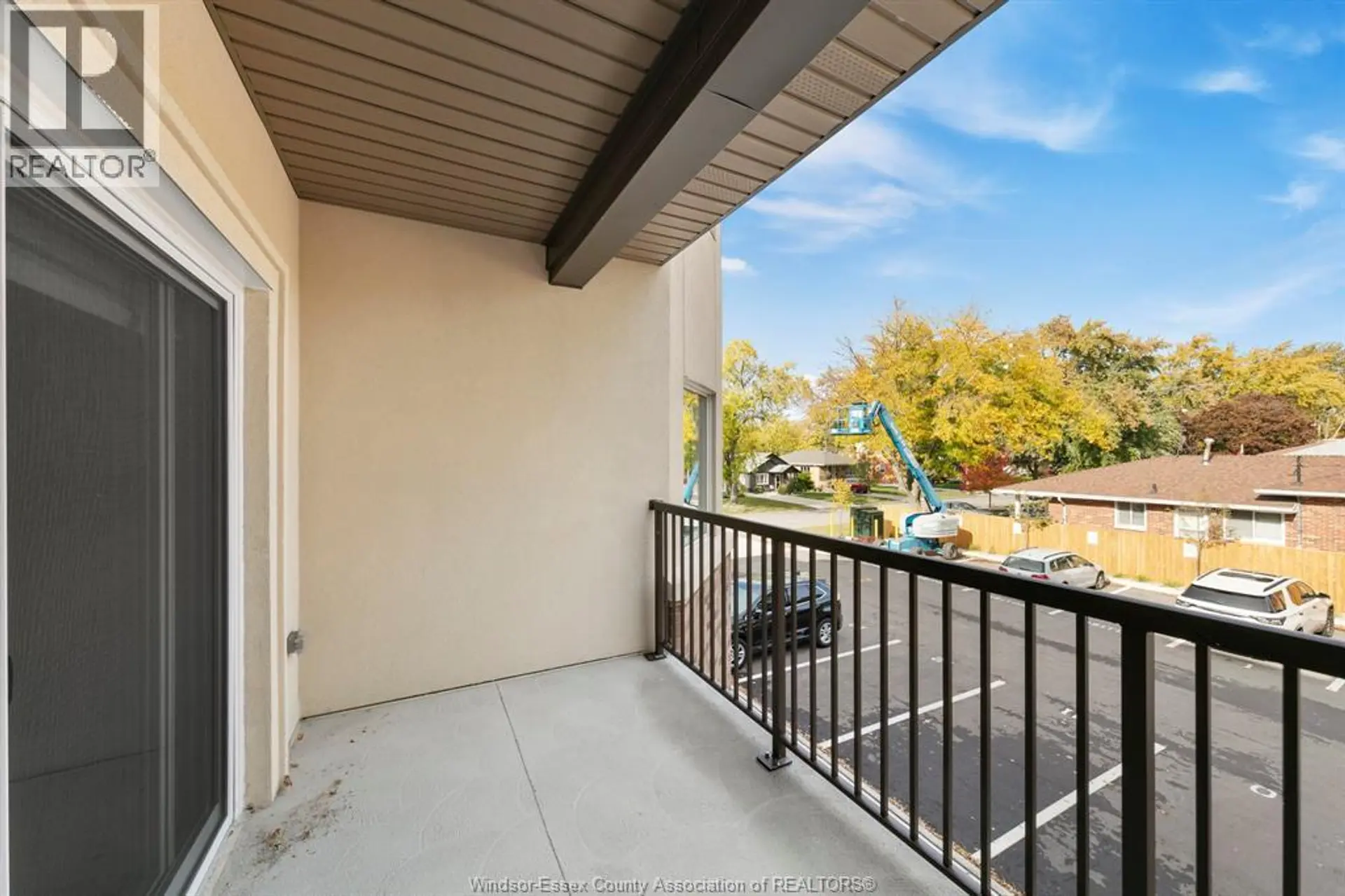 #205 480 FAIRVIEW - Image 16