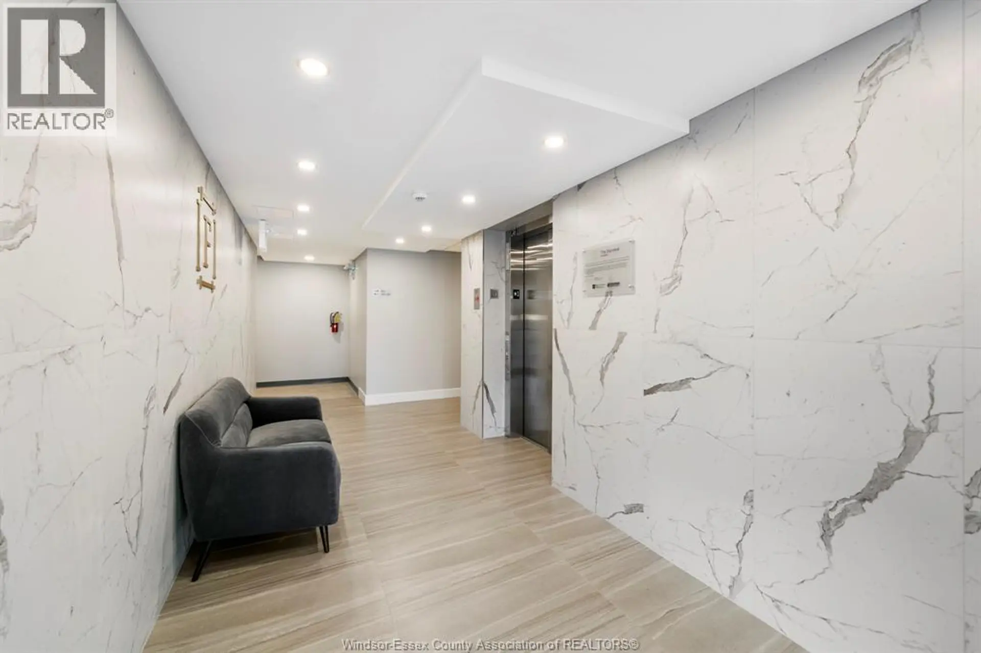 #205 480 FAIRVIEW - Image 4