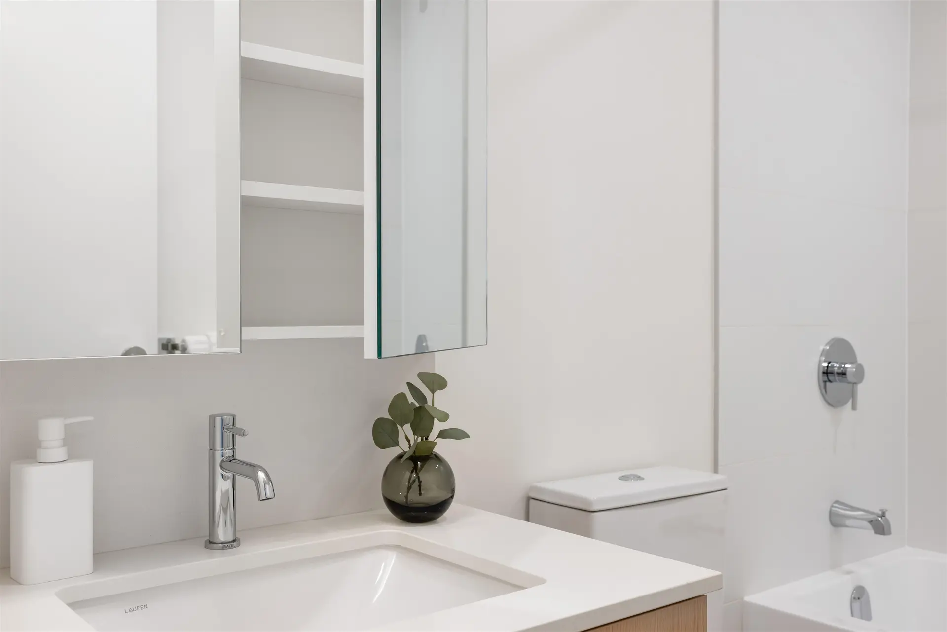 #3106 318 Alderson Avenue - Image 11