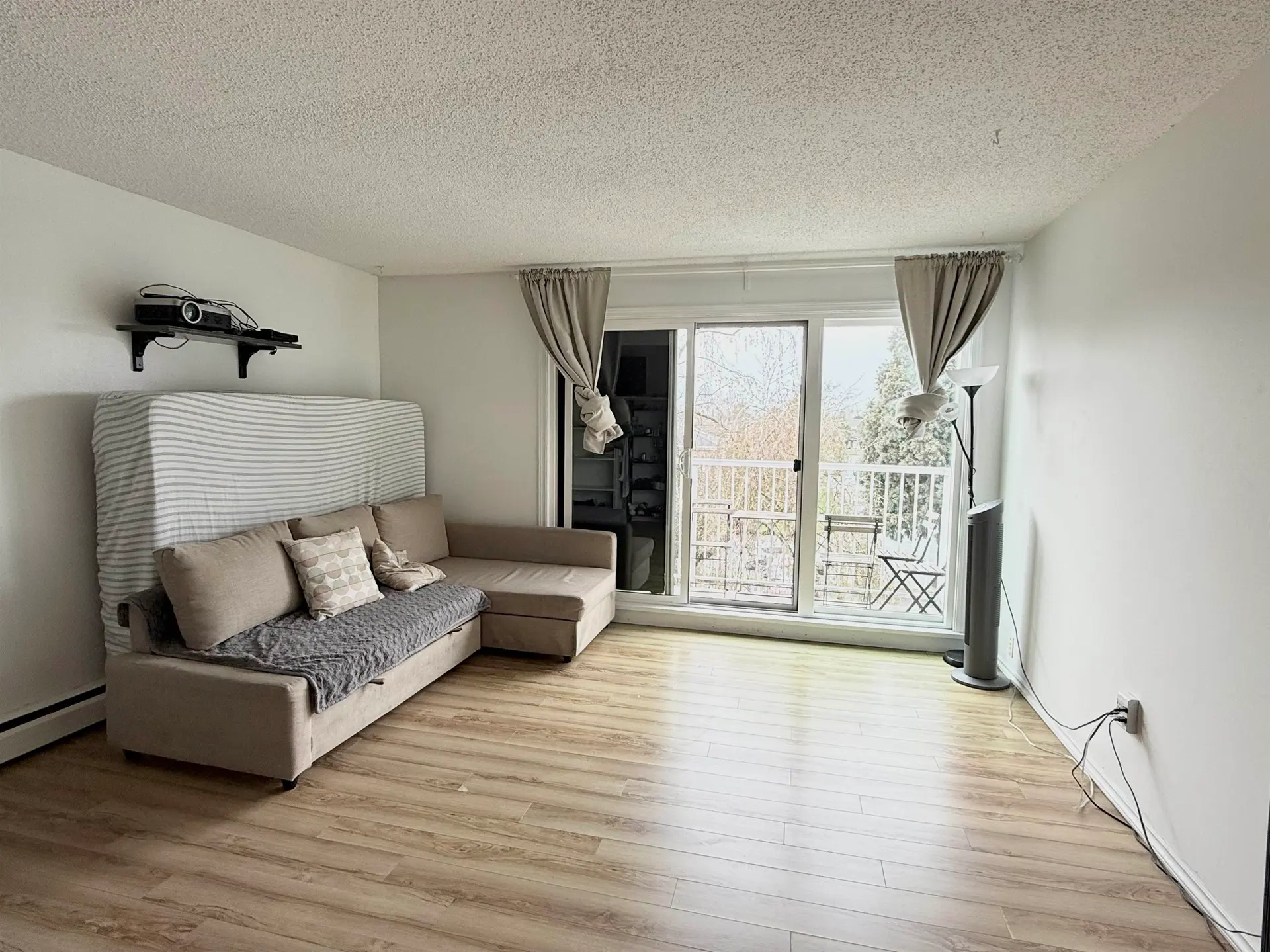 #304 7280 Lindsay Road - Image 4