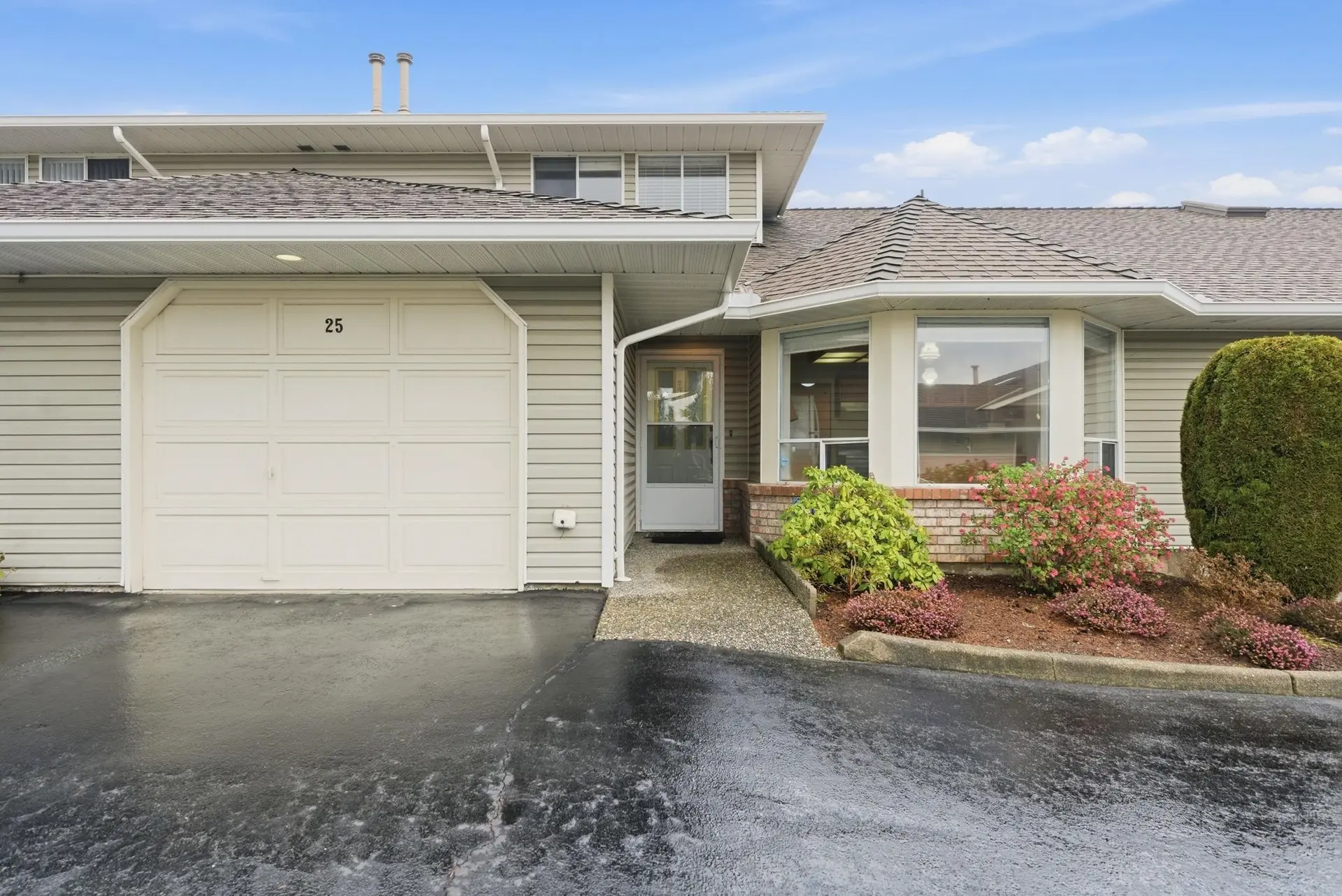 Property at #25 32615 Murray Avenue, Abbotsford, BC