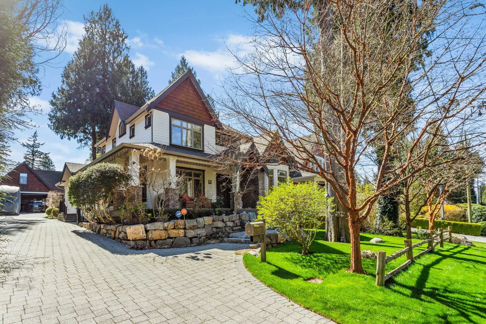 Property at 12576 26a Avenue, Surrey, BC