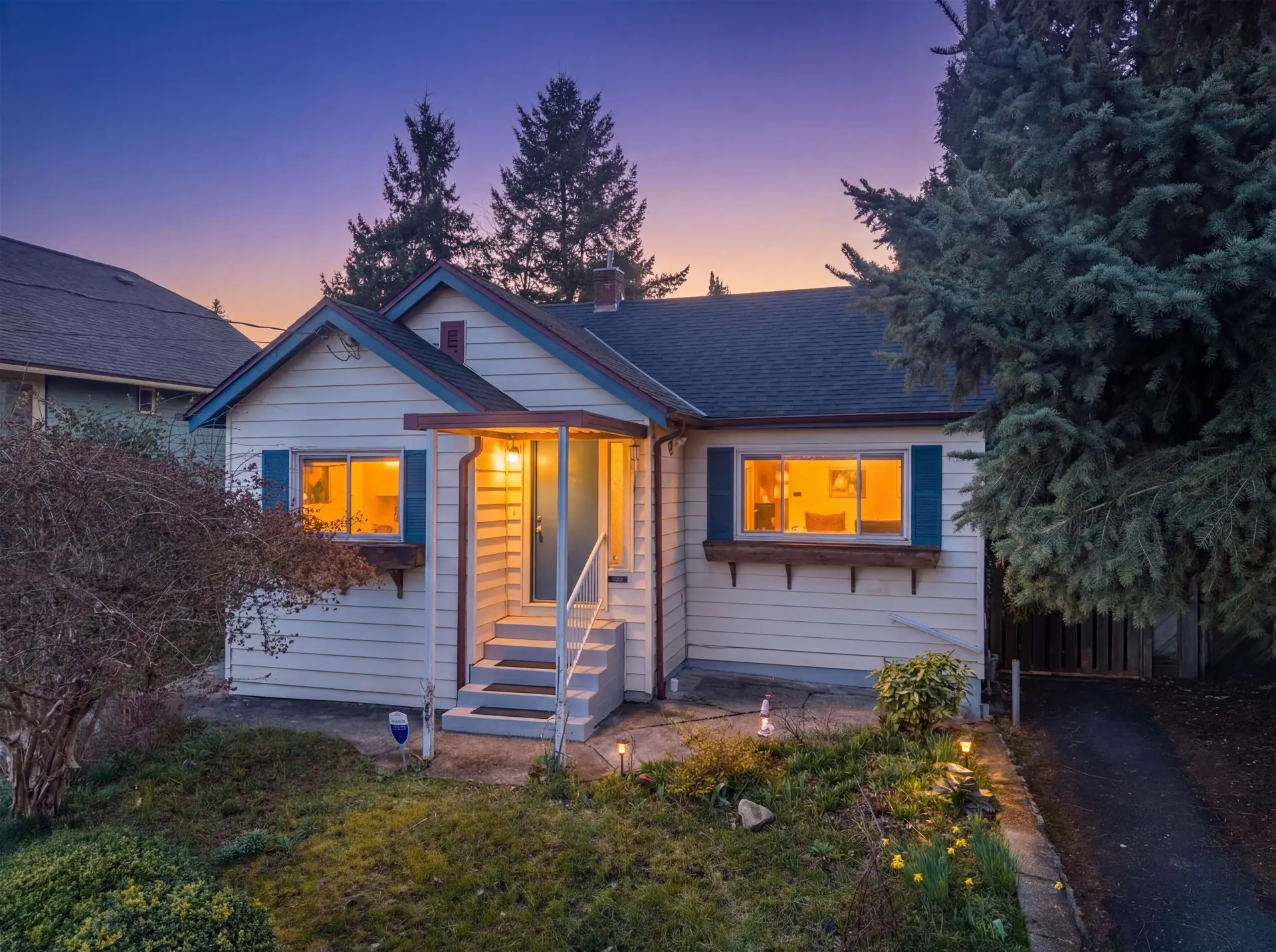 Property at 521 Garfield Street, New Westminster, BC