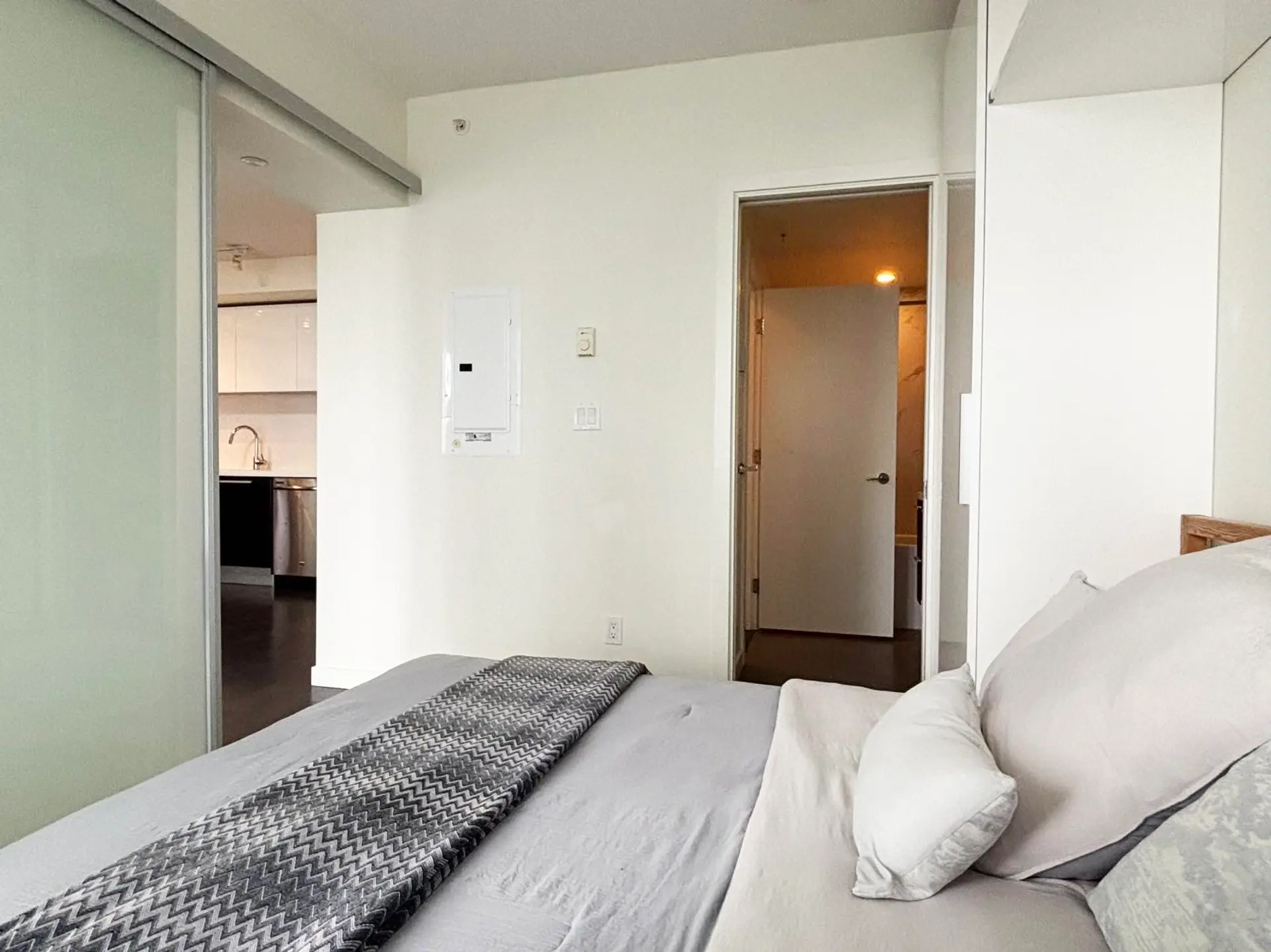 #2803 6333 Silver Avenue - Image 8