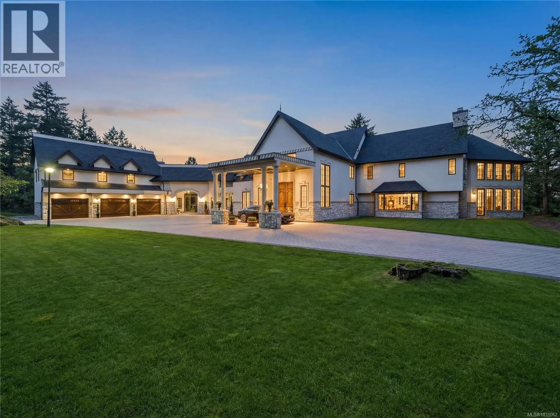 Property at 1708 Woodsend Dr, Saanich, BC