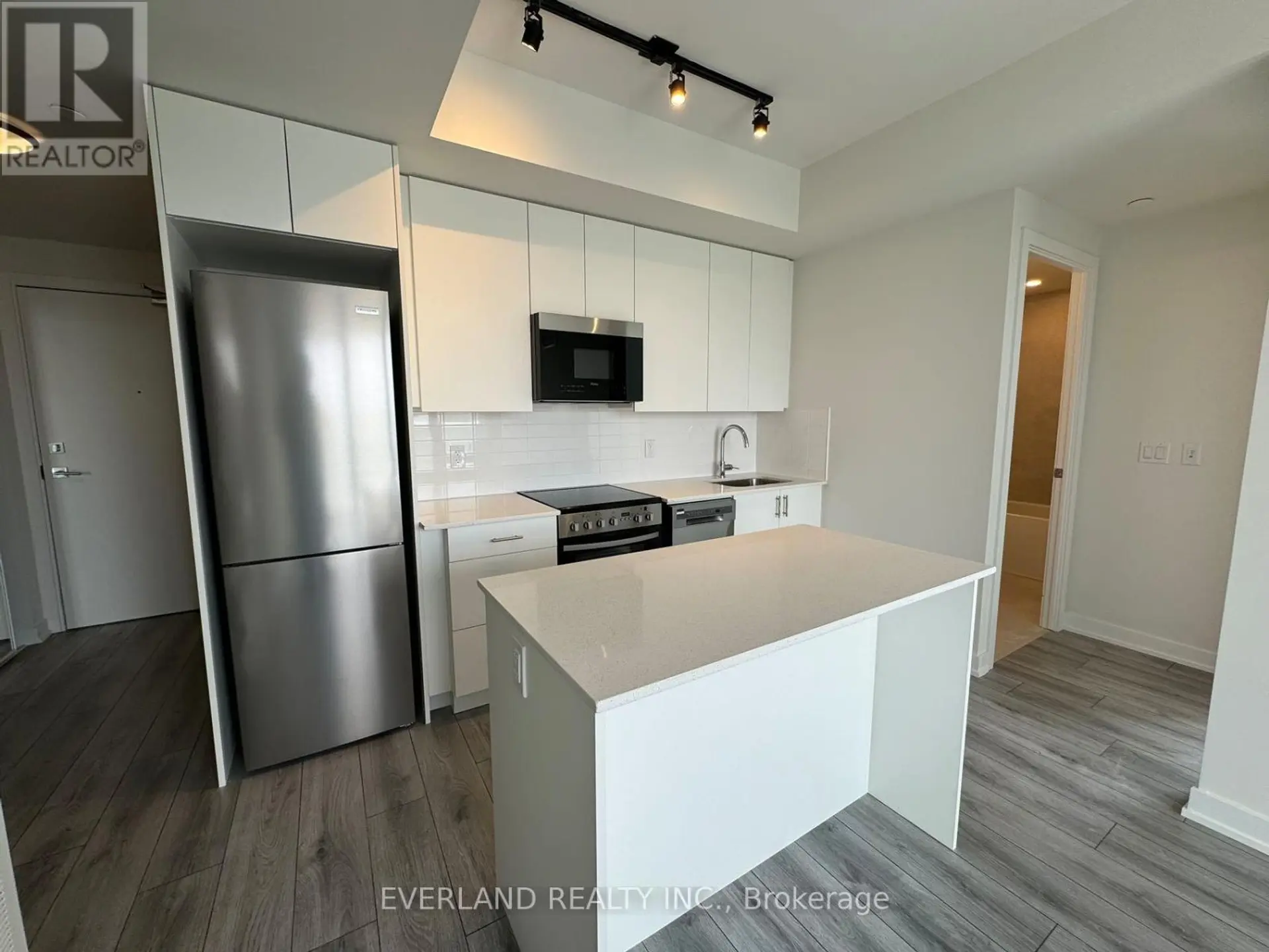 #905 15 ELLERSLIE AVENUE - Image 3