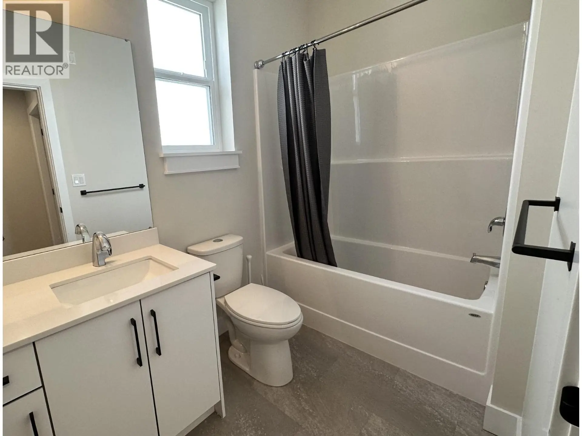 #106 2648 Tranquille Road - Image 17