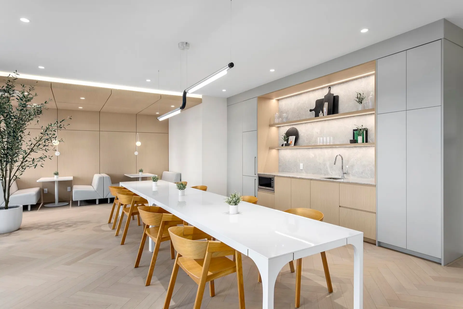 #2502 505 Nelson Street - Image 4