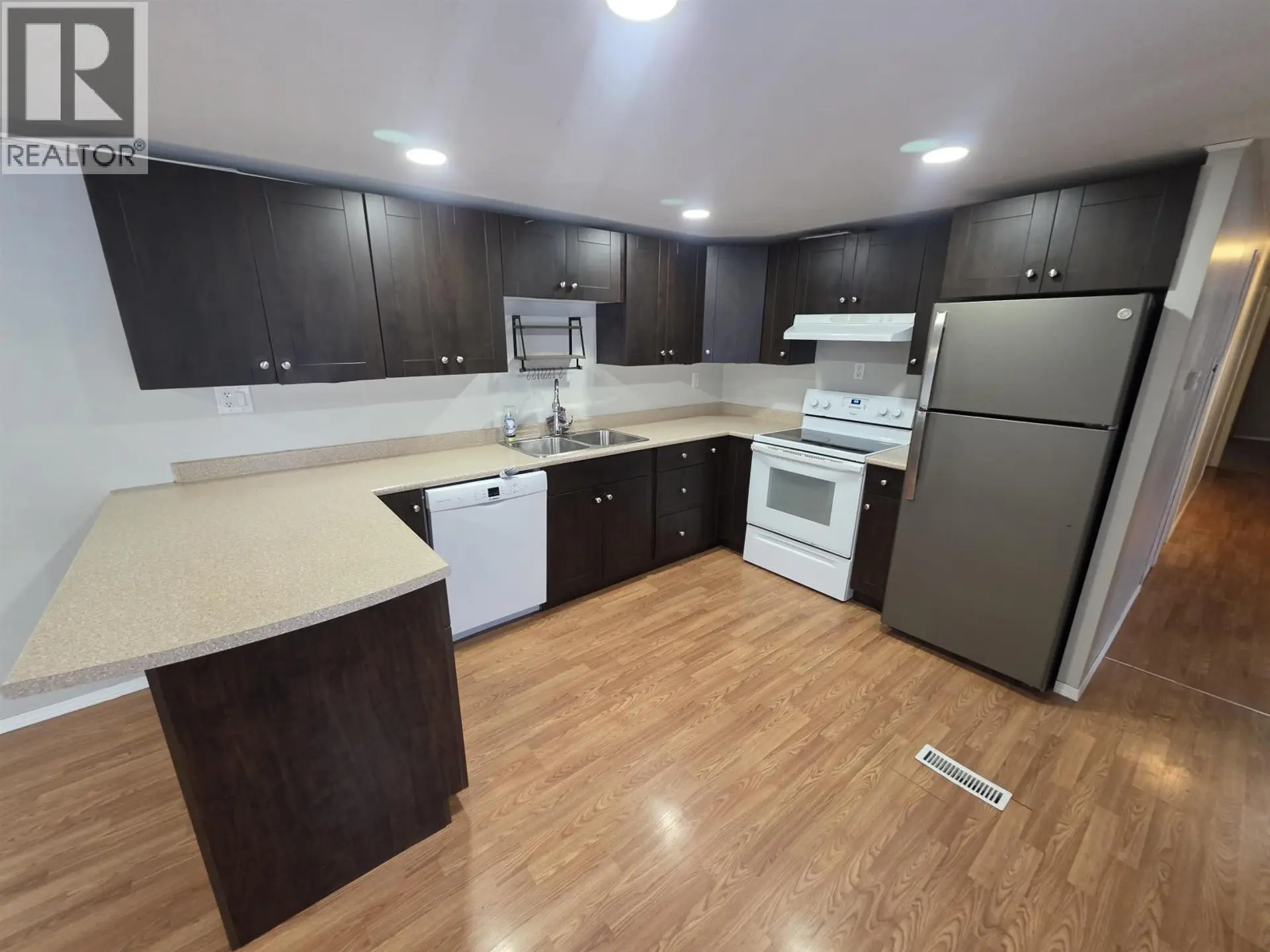 3988 WALKER STREET - Image 2