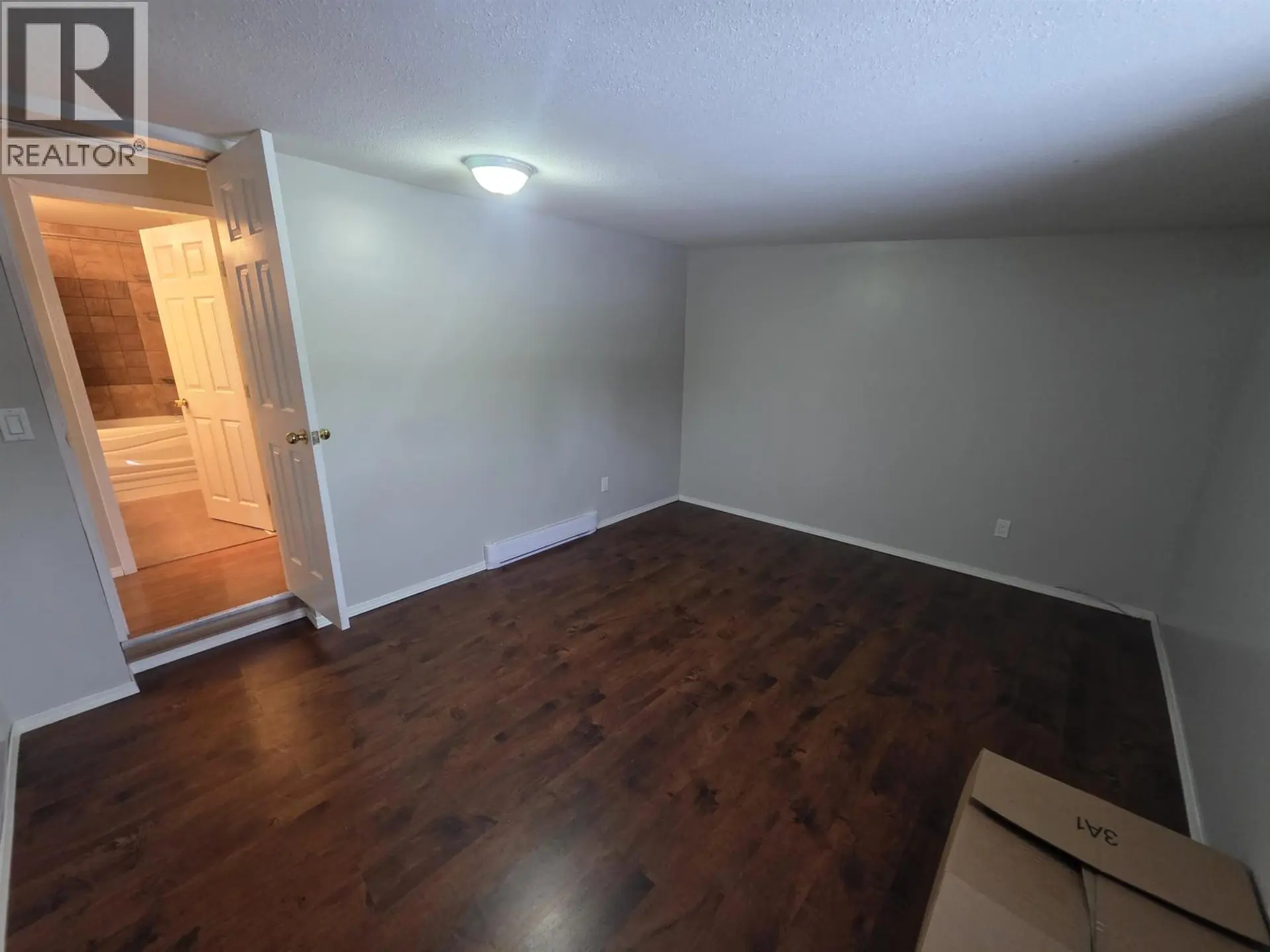 3988 WALKER STREET - Image 10