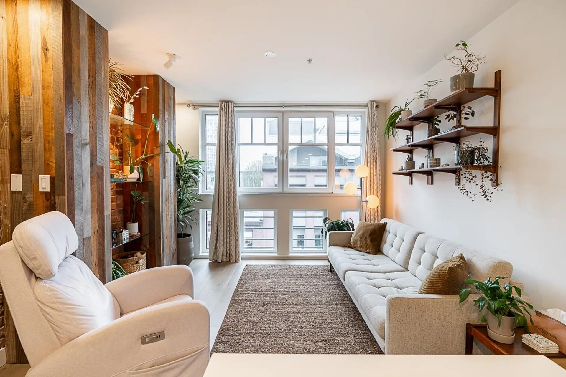 Property at #406 1072 Hamilton Street, Vancouver, BC