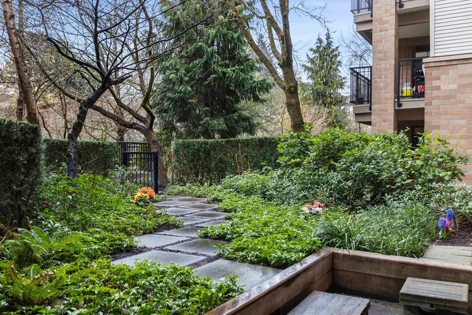#108 2388 Western Parkway - Image 8