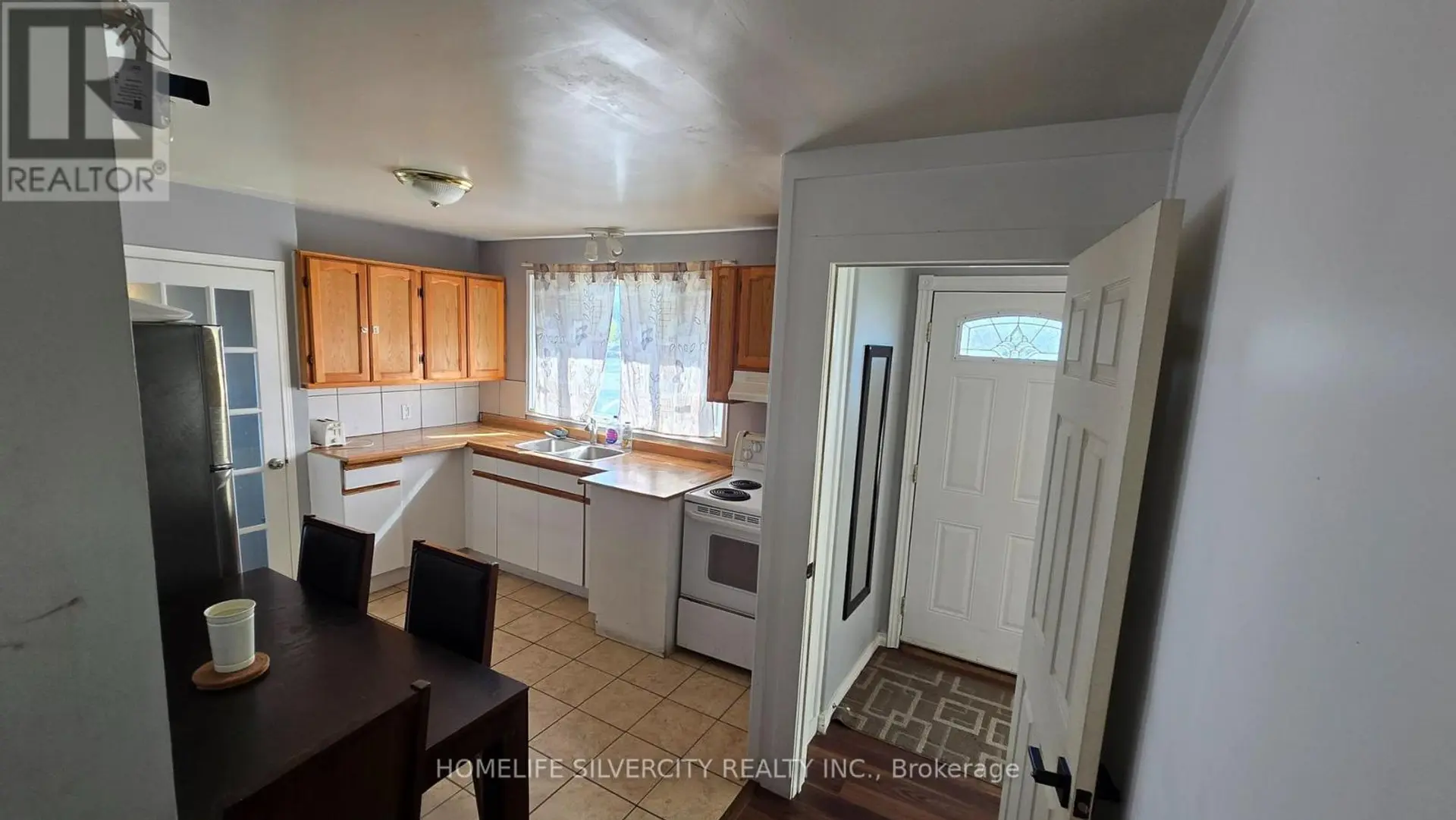 1774 TRAFALGAR STREET - Image 4