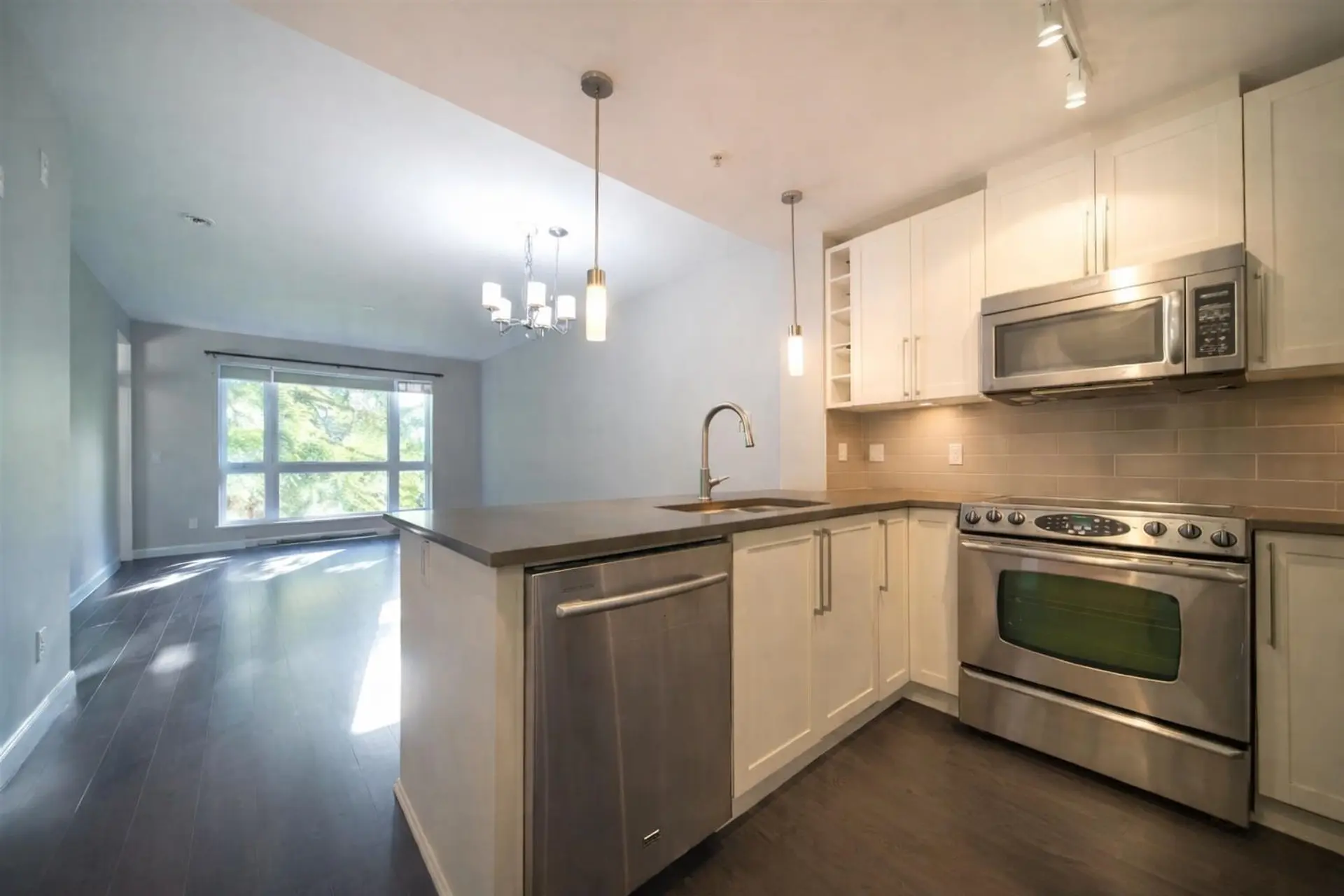 #310 14358 60 Avenue - Image 4