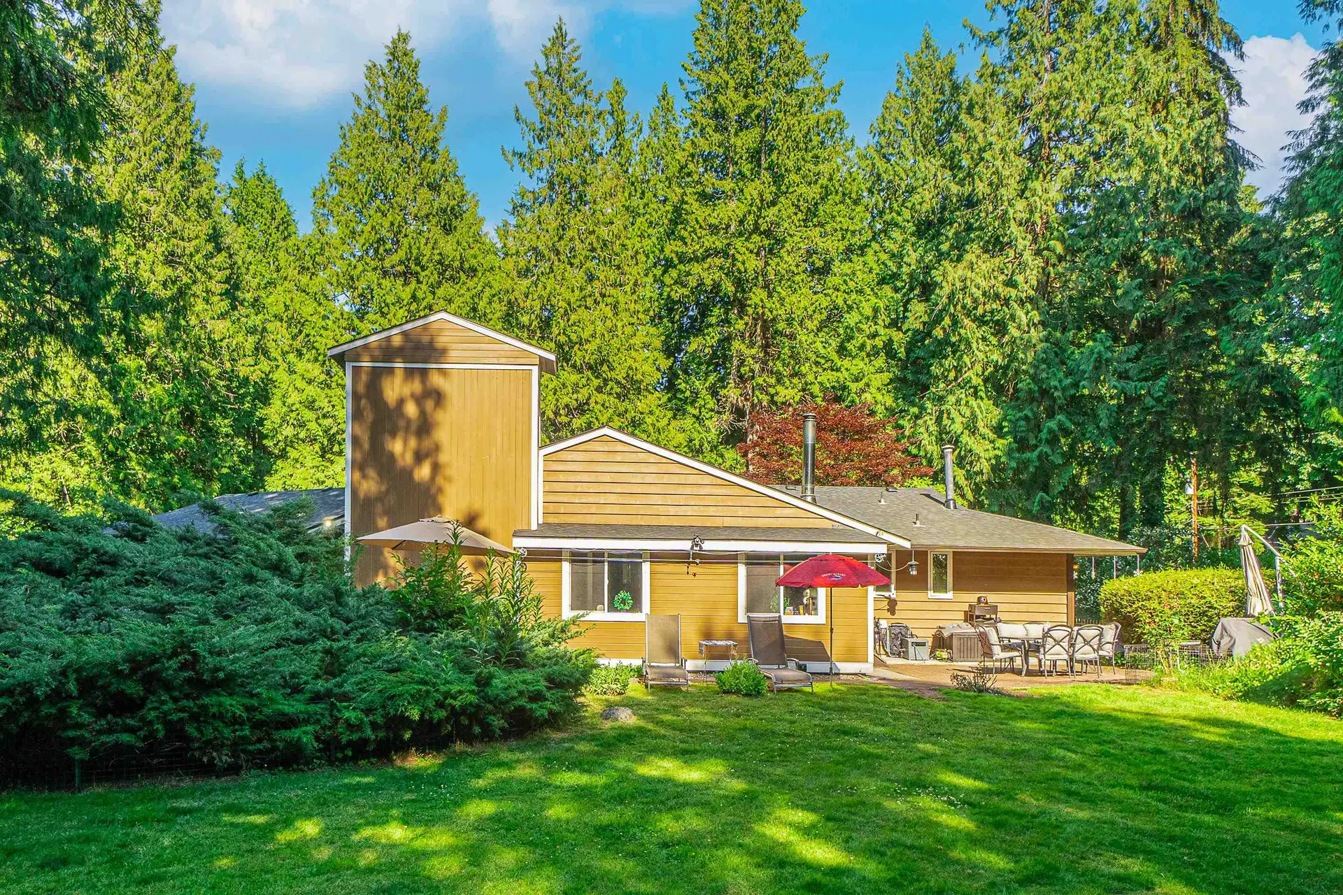 Property at 13425 Woodcrest Drive, Surrey, BC