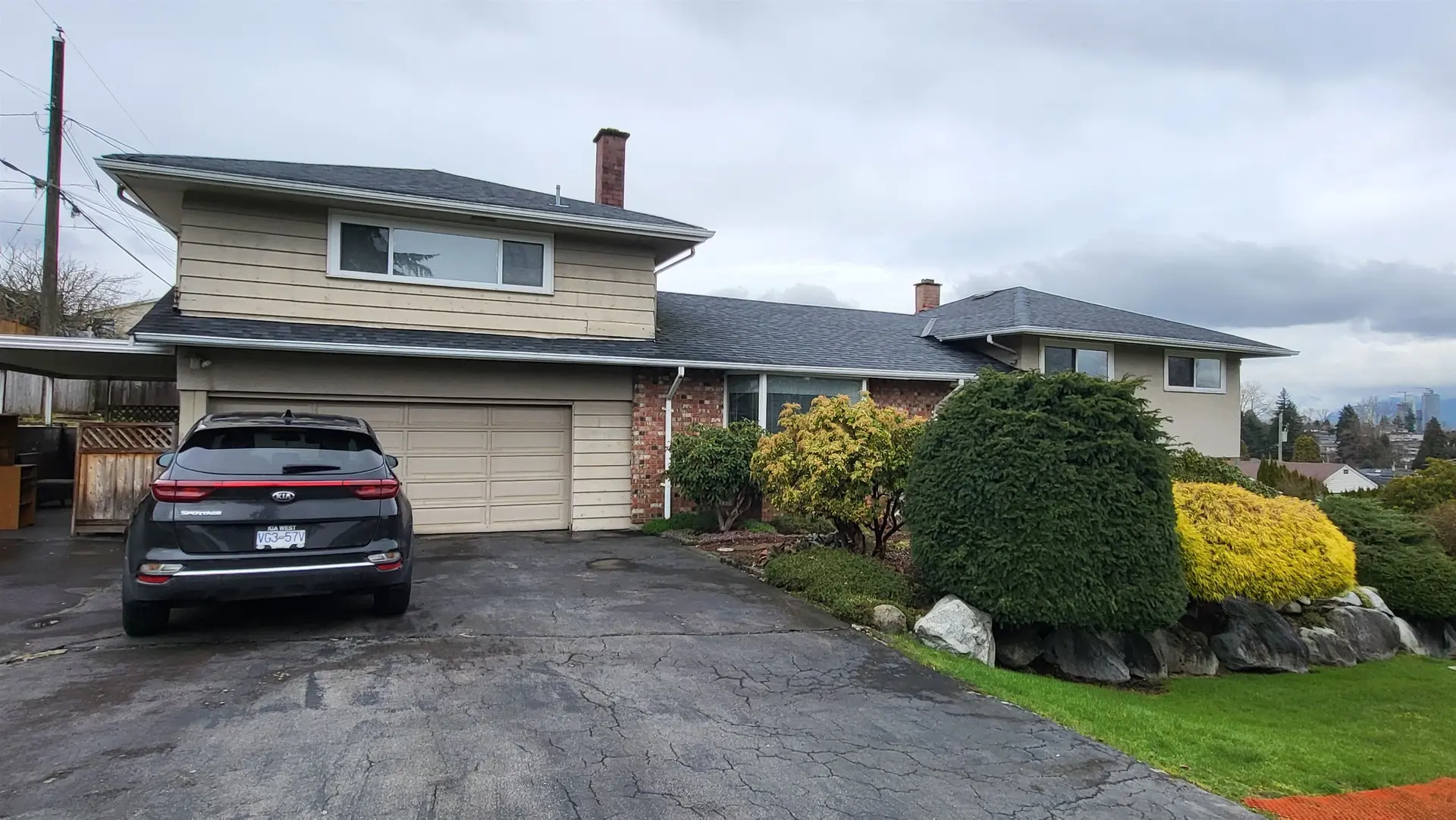 Property at 5045 Barker Crescent, Burnaby, BC
