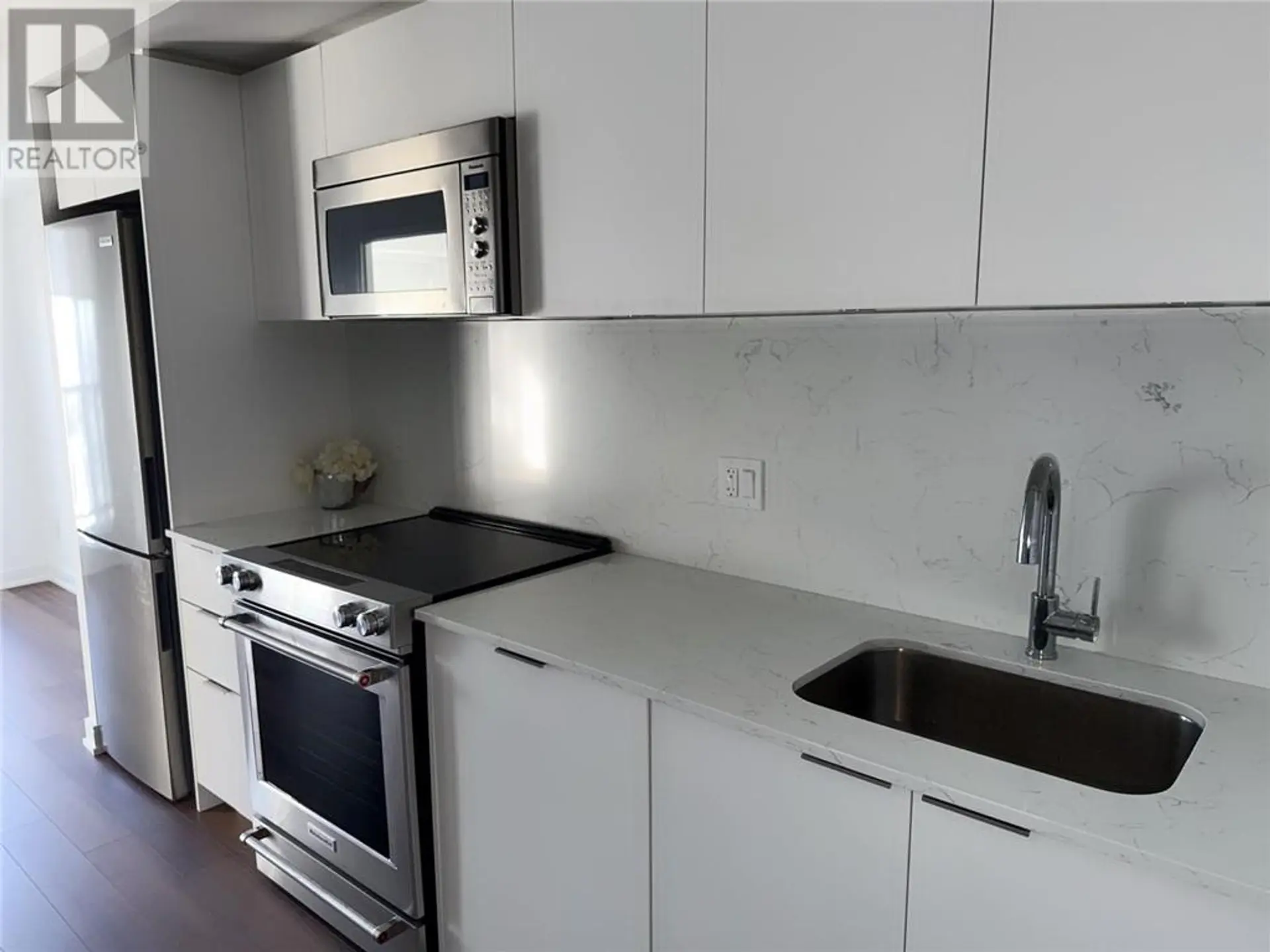 30 SAMUEL WOOD WAY UNIT# 1909 - Image 4