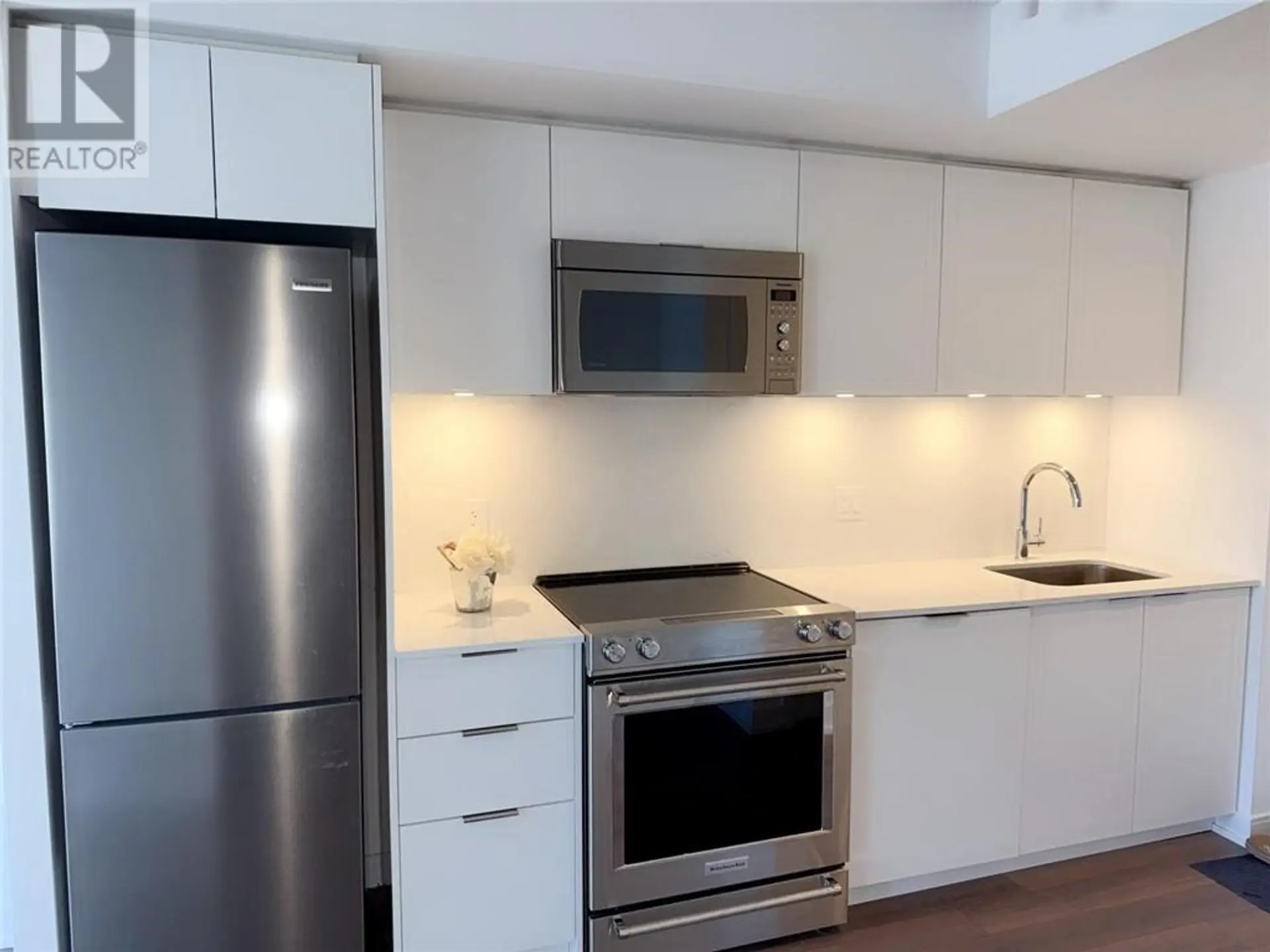 30 SAMUEL WOOD WAY UNIT# 1909 - Image 3
