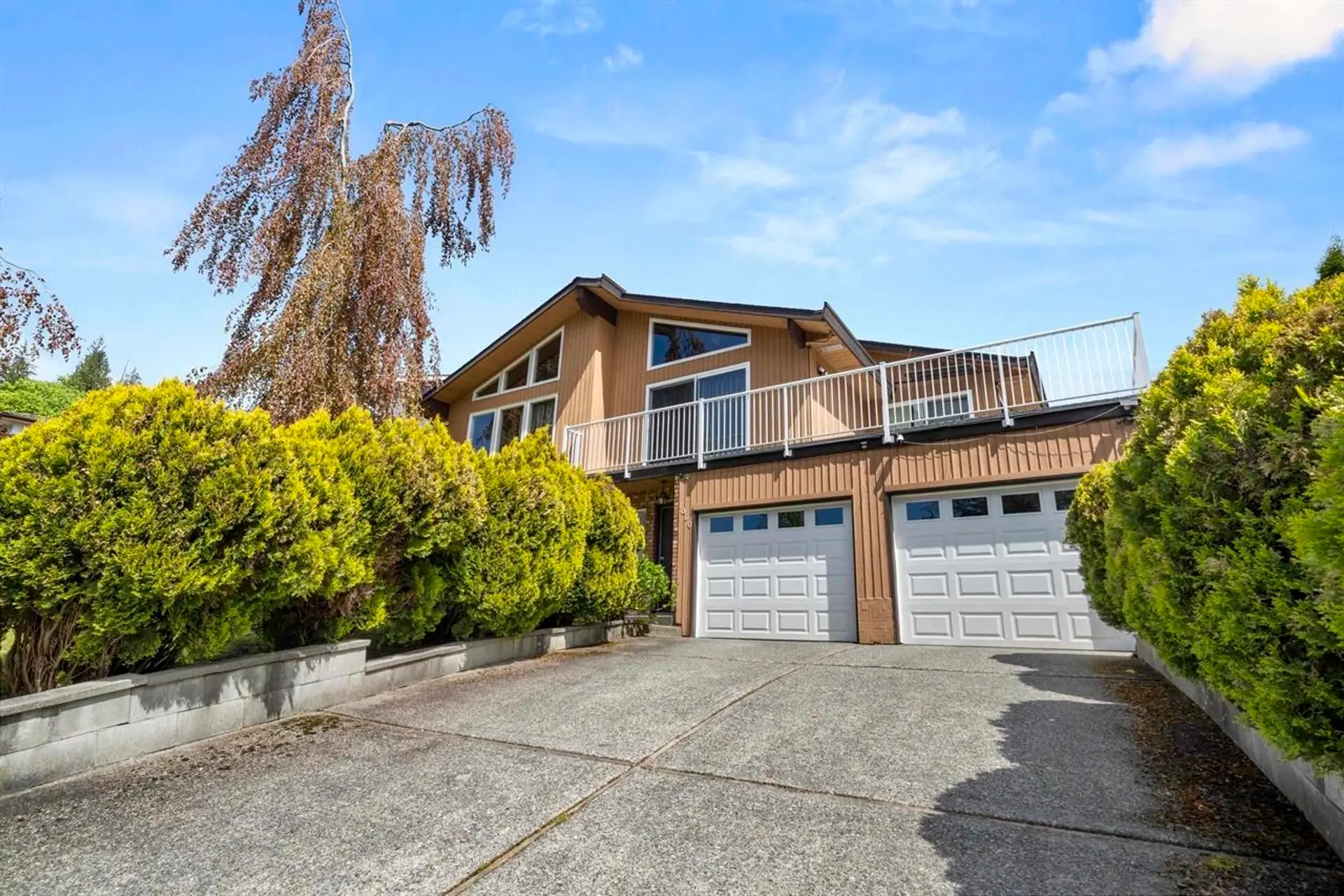Property at 1060 Ayshire Drive, Burnaby, BC
