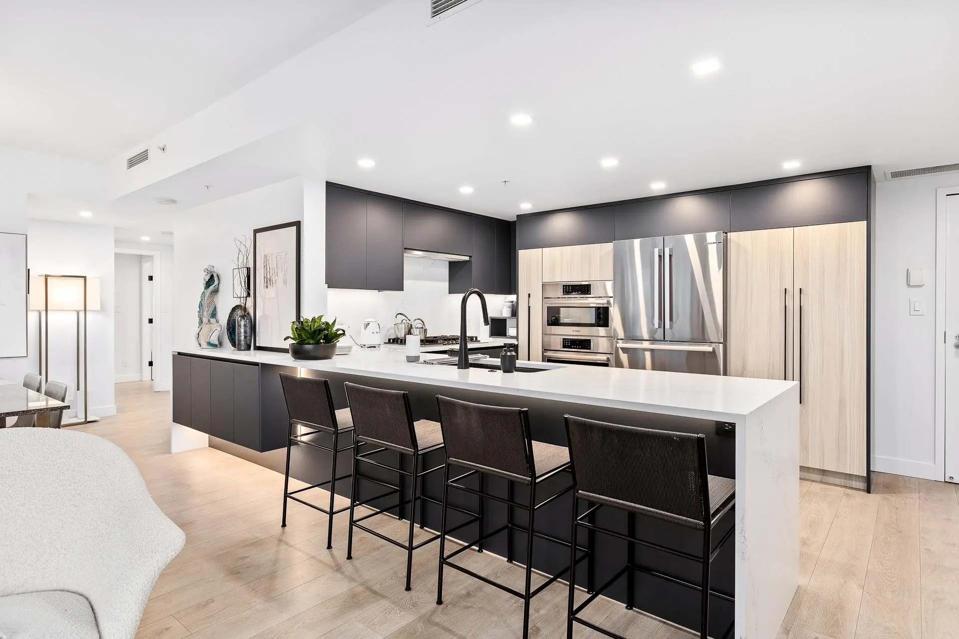 Property at #1604 1205 W Hastings Street, Vancouver, BC