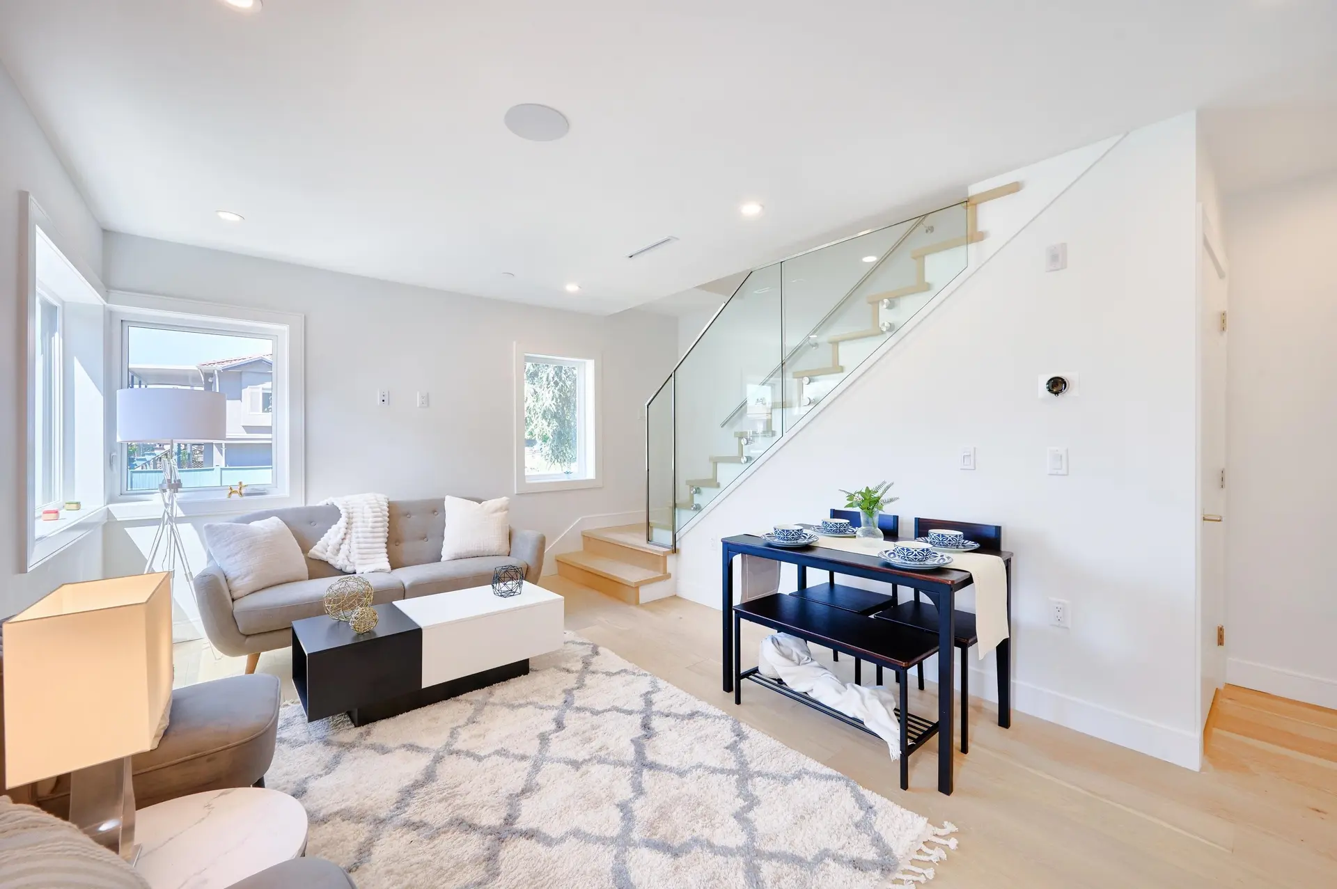 Property at 810 E 51st Avenue, Vancouver, BC
