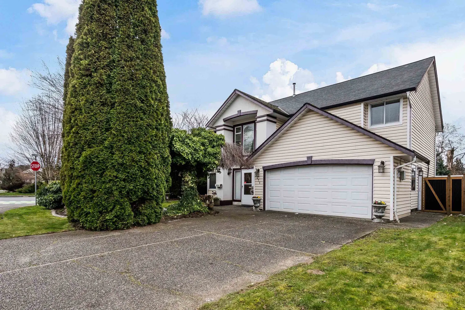 Property at 7575 Diamond Crescent, Chilliwack, BC