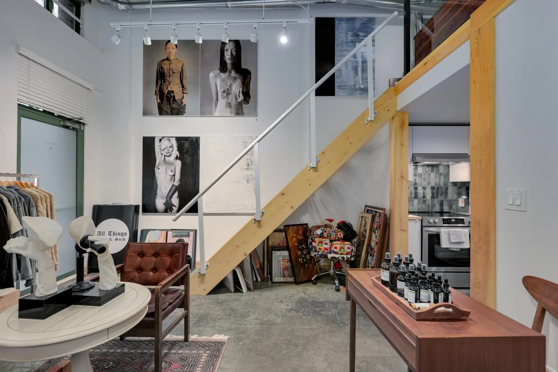 #160 1 E Cordova Street - Image 6