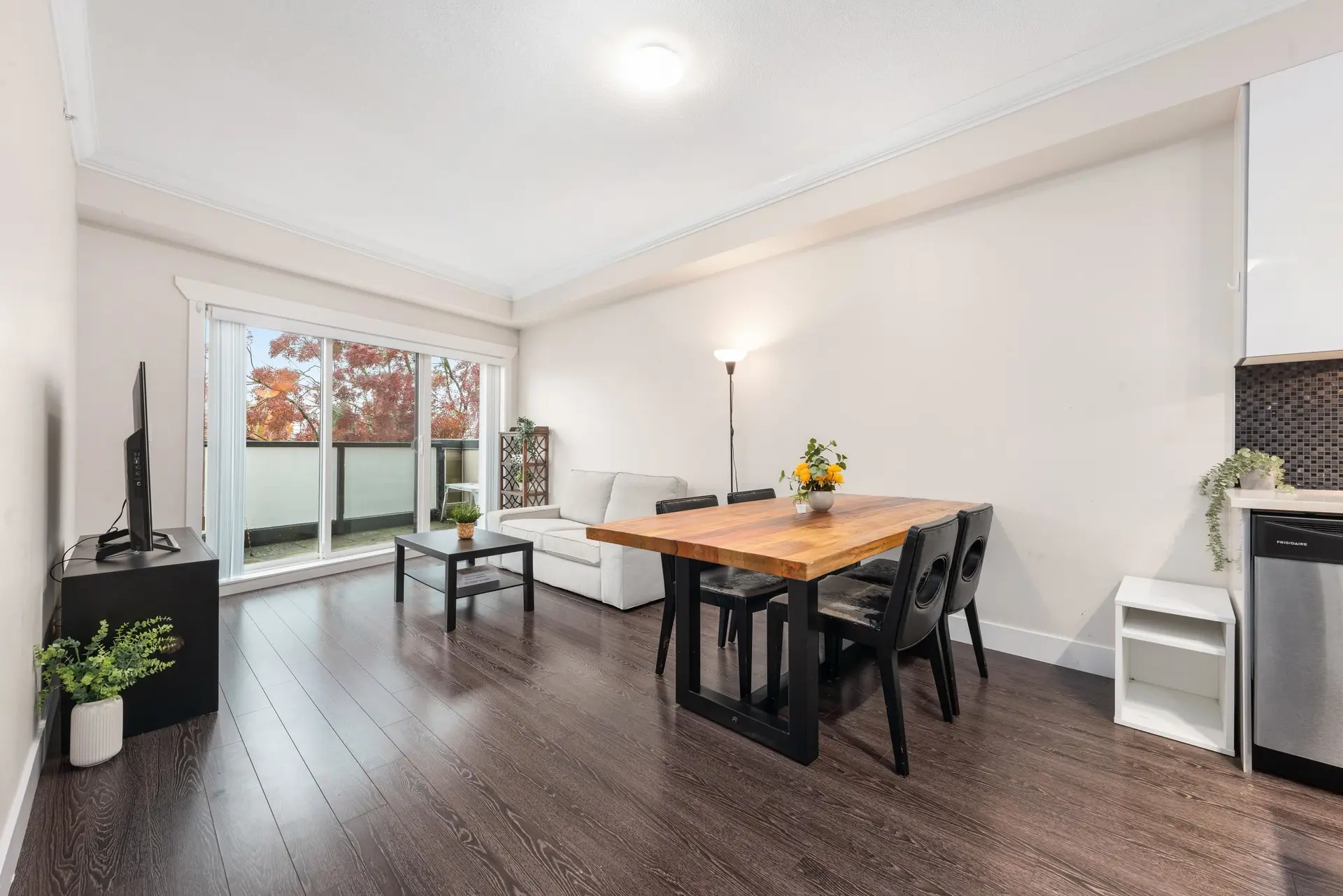 Property at #401 3437 Kingsway, Vancouver, BC