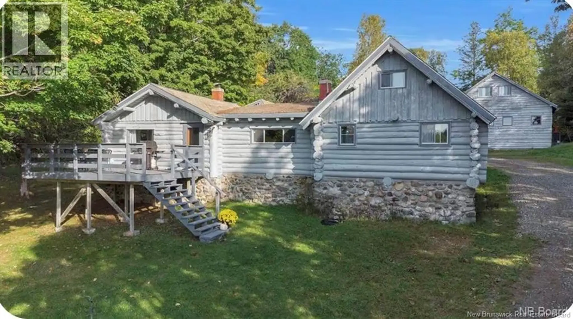 35 HILLS ROAD - Image 1