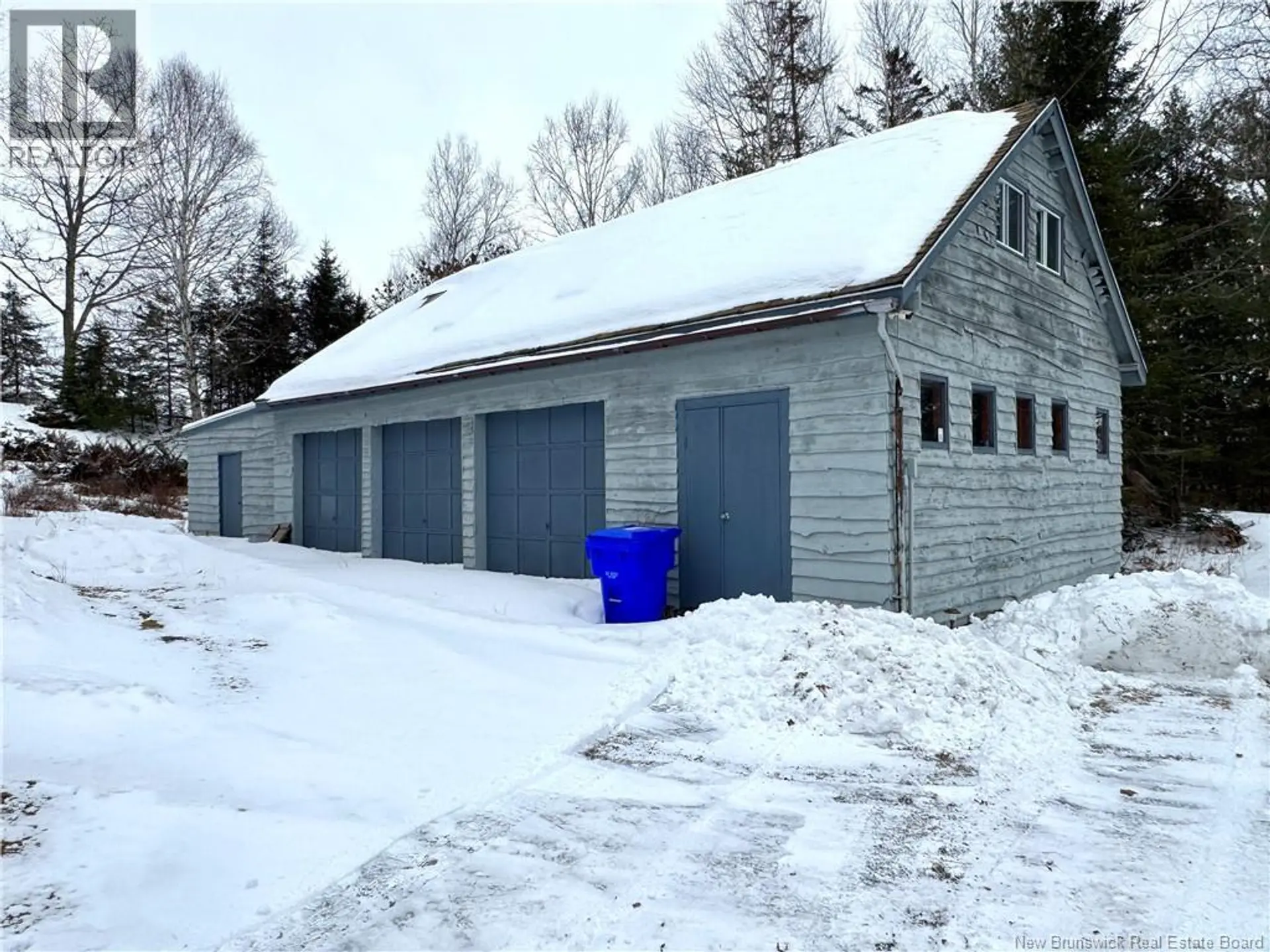 35 HILLS ROAD - Image 3