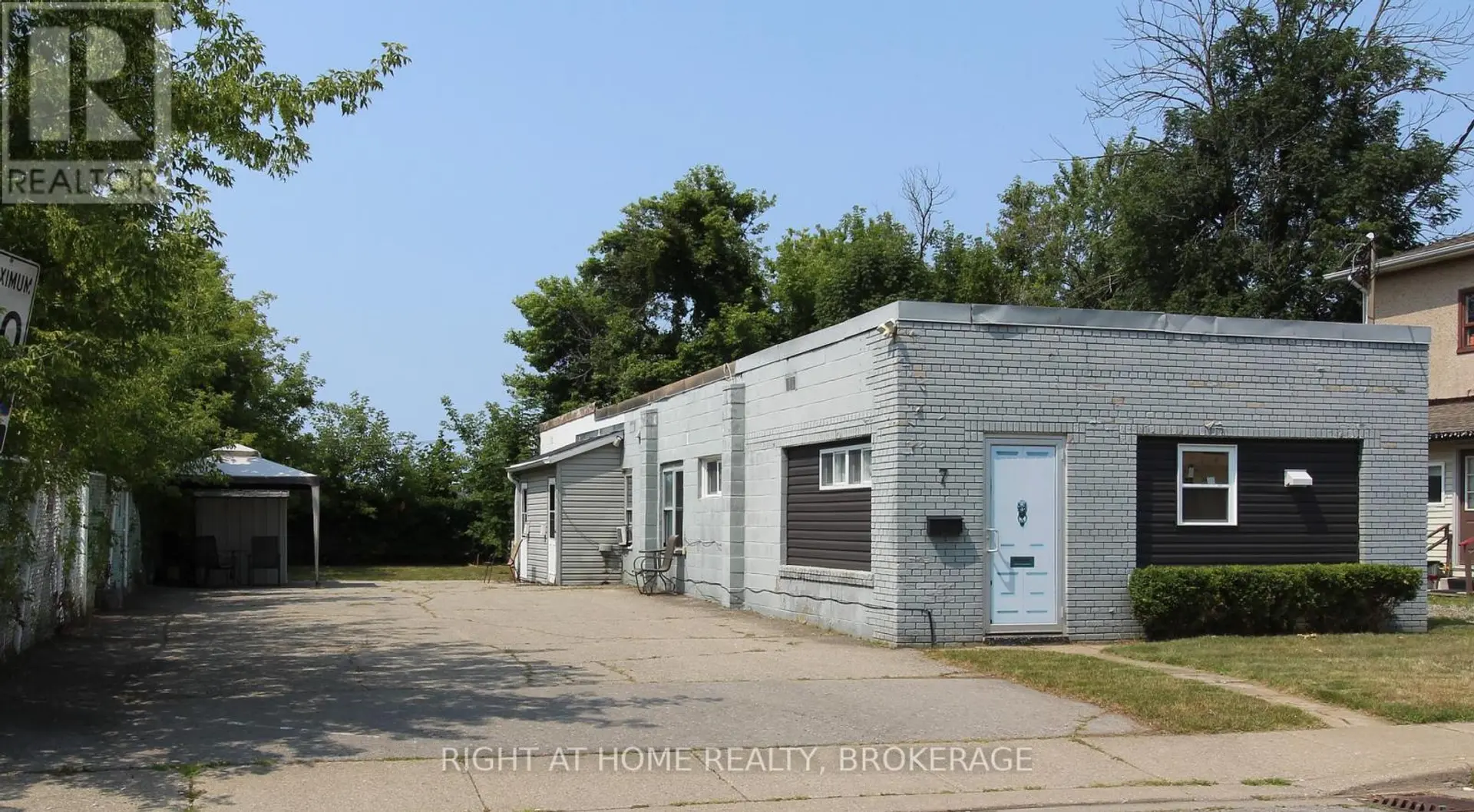 7 BEECH STREET - Image 1