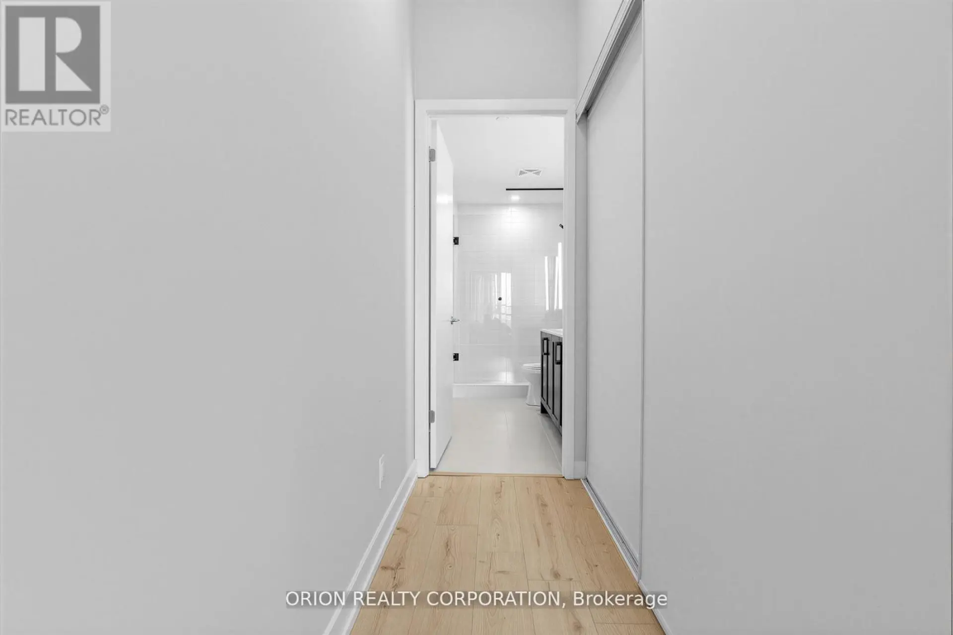 #110 201 BROCK STREET S - Image 14