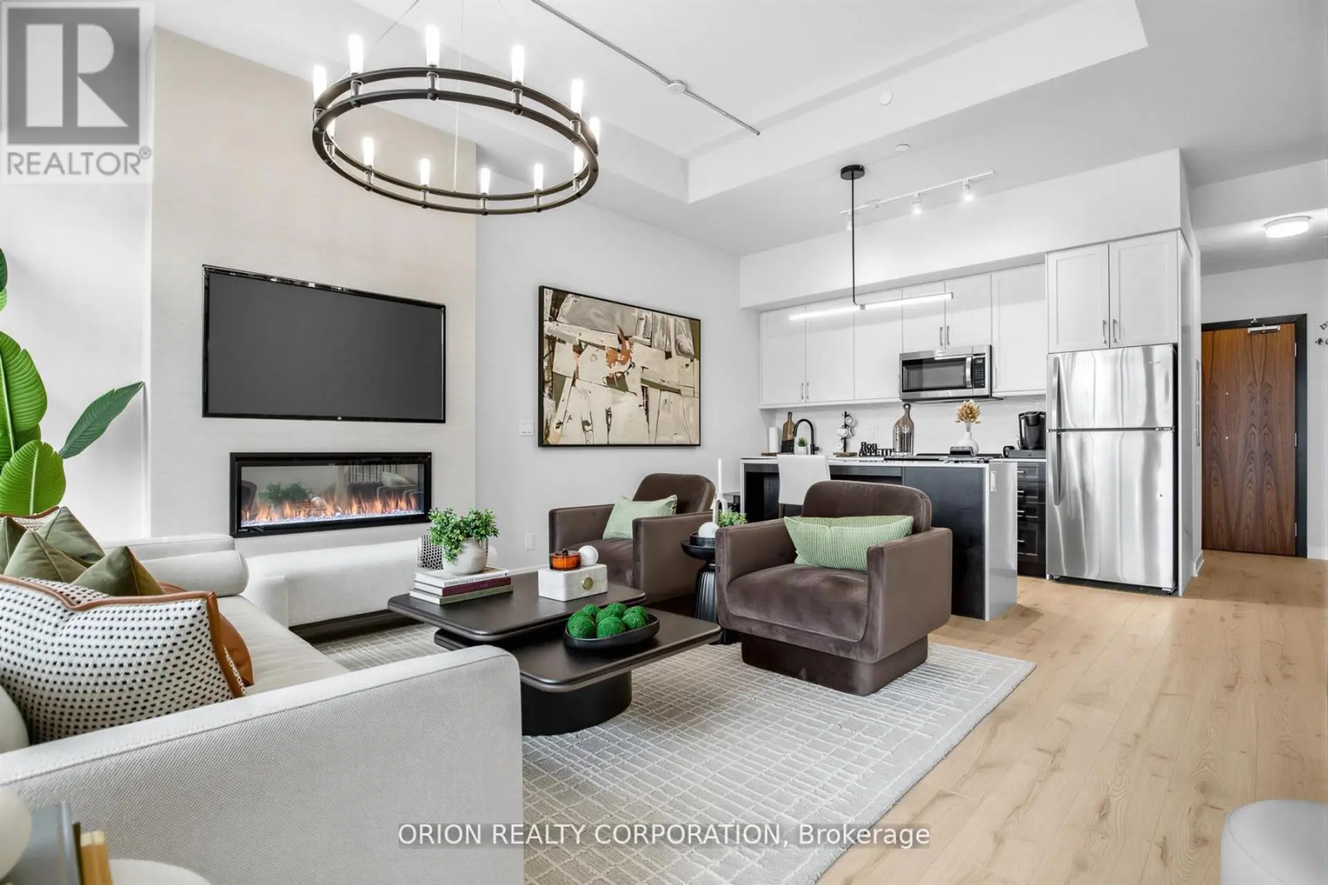 #110 201 BROCK STREET S - Image 5