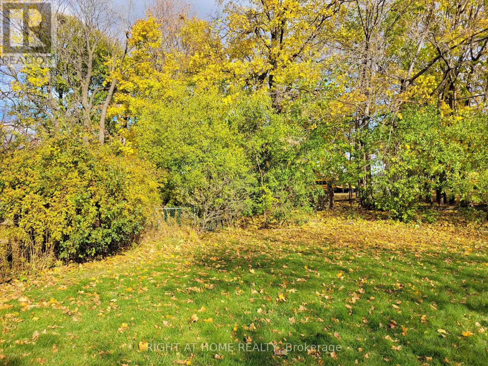 15 BLAKETON ROAD - Image 5