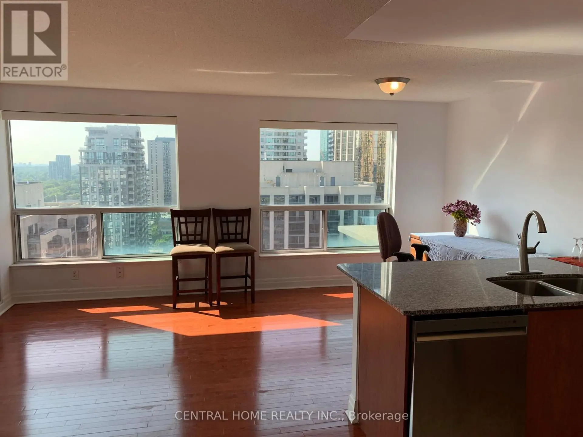 #2203 21 HILLCREST AVENUE - Image 2