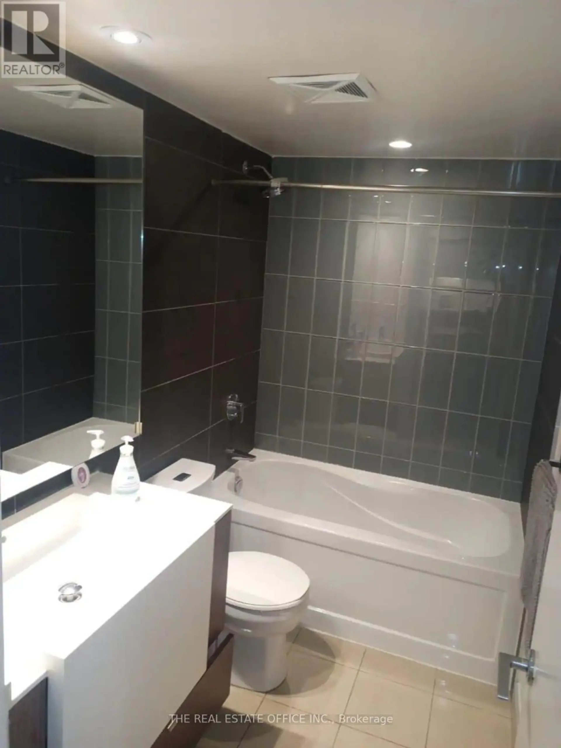 #202 151 DAN LECKIE WAY - Image 14