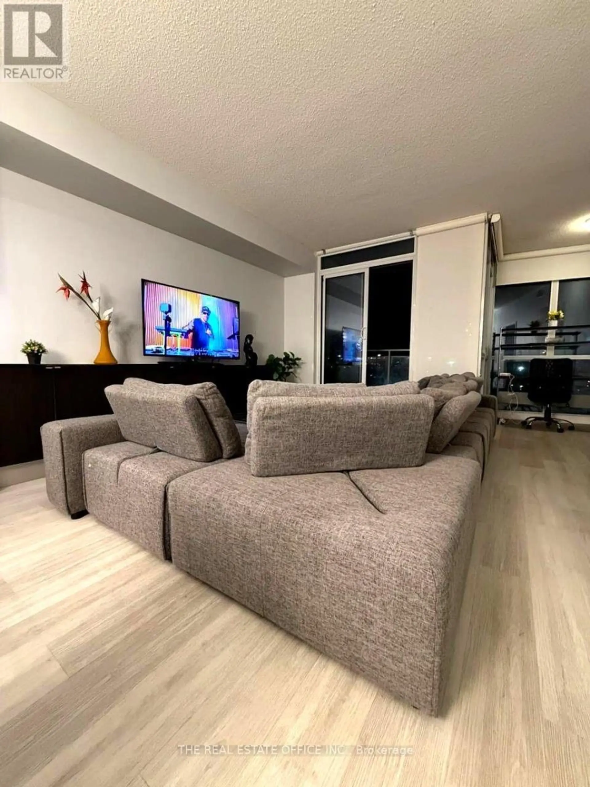 #202 151 DAN LECKIE WAY - Image 6